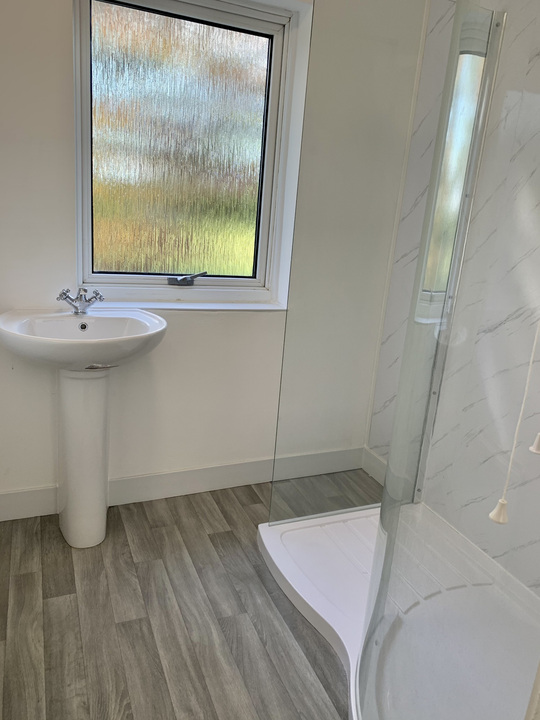 5 bed semi-detached house to rent in Earlham Green Lane, Norwich, Norfolk 9