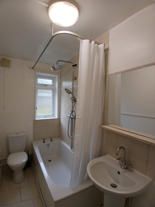 2 bed apartment for sale in Rider Haggard Road, Norwich 6