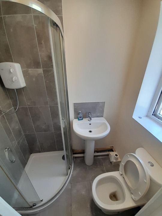 5 bed semi-detached house to rent, Norwich 16