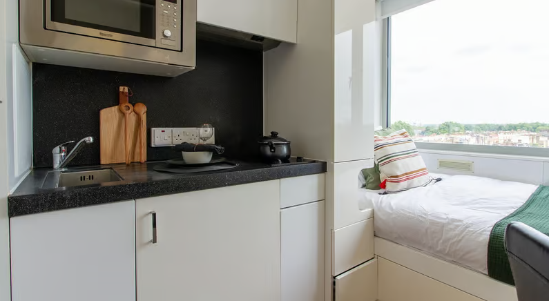 1 bed studio flat to rent in Chelsea Lightfoot Hall, Manresa Road, London