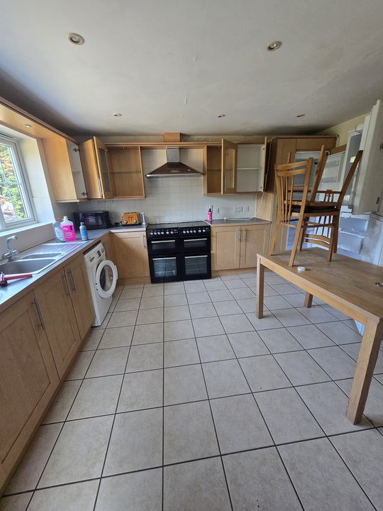 6 bed house to rent in Whistlefish Court, Norwich, Norwich  - Property Image 4