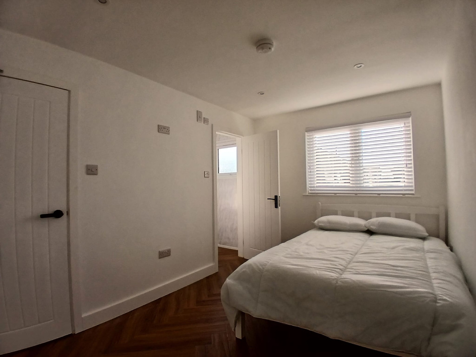 4 bed end of terrace house to rent in Brampton Court, Norwich 10