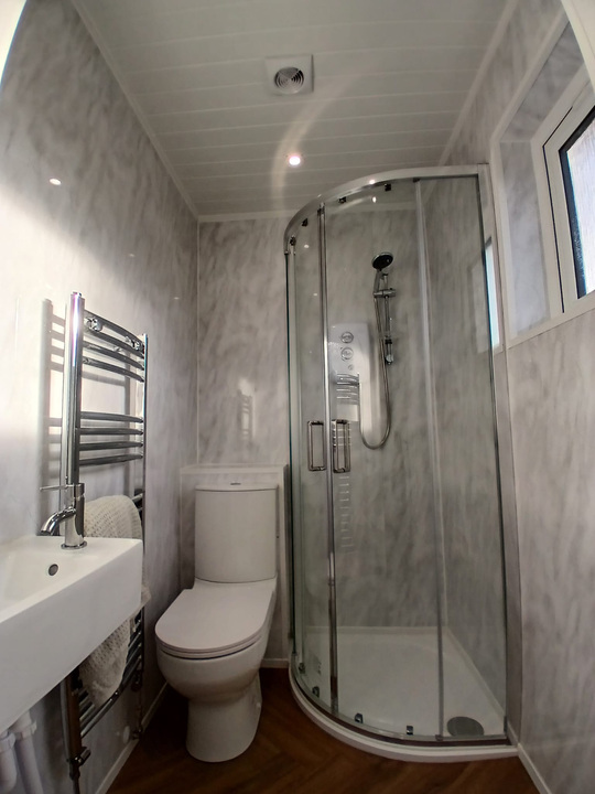 4 bed end of terrace house to rent in Brampton Court, Norwich 11