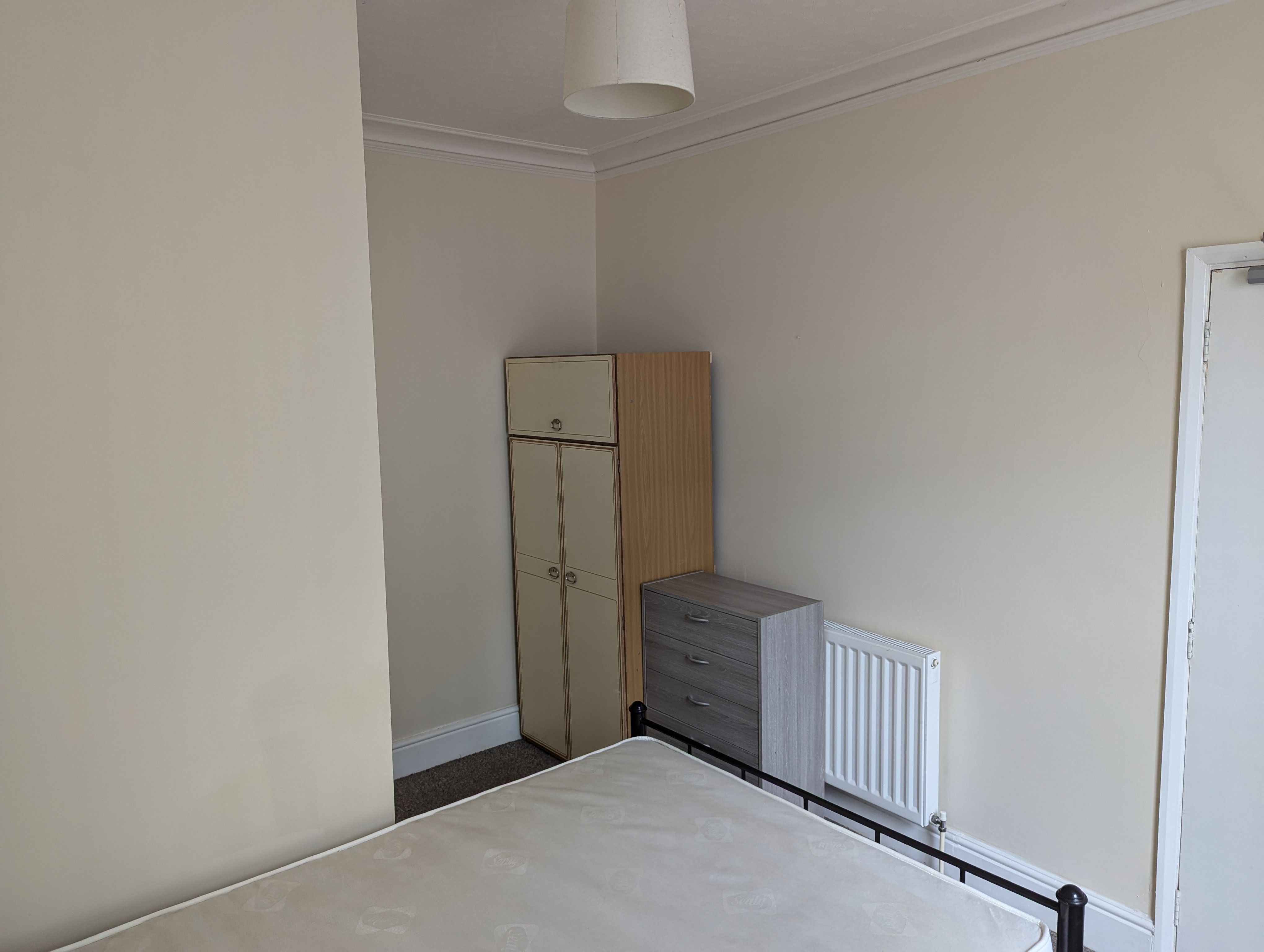 1 bed house of multiple occupation to rent in York Road, Great Yarmouth, Norfolk  - Property Image 2