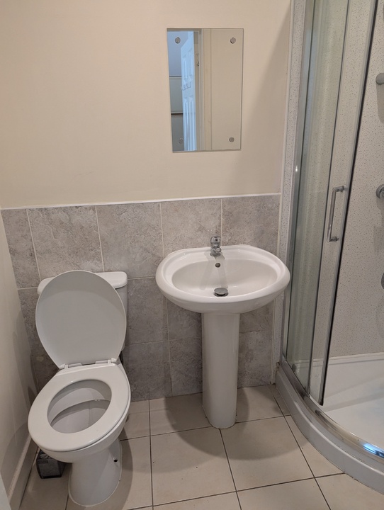 1 bed house of multiple occupation to rent in York Road, Great Yarmouth, Norfolk  - Property Image 4