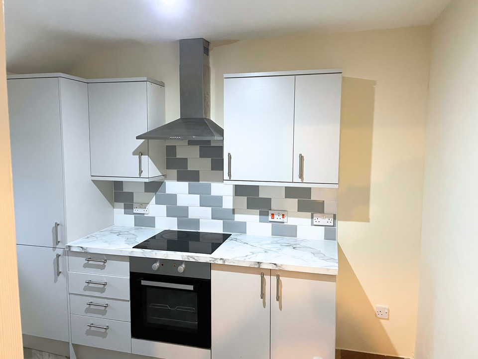 5 bed apartment for sale in Barkis Road, Great Yarmouth - Property Image 1