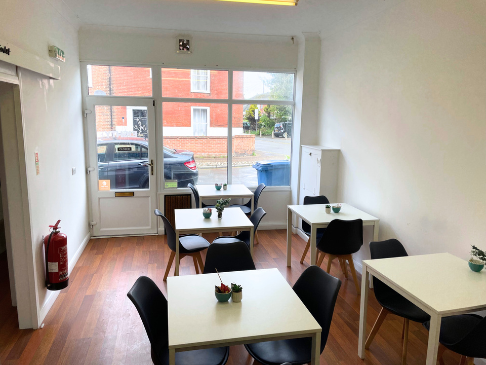 To rent in Middle Market Road, Great Yarmouth, Norfolk - Property Image 3