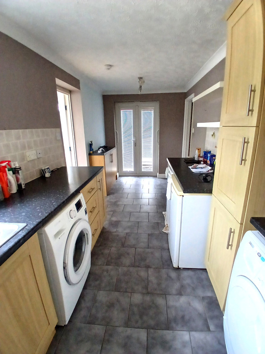 3 bed bungalow to rent in Mayfield Avenue, Norwich  - Property Image 4