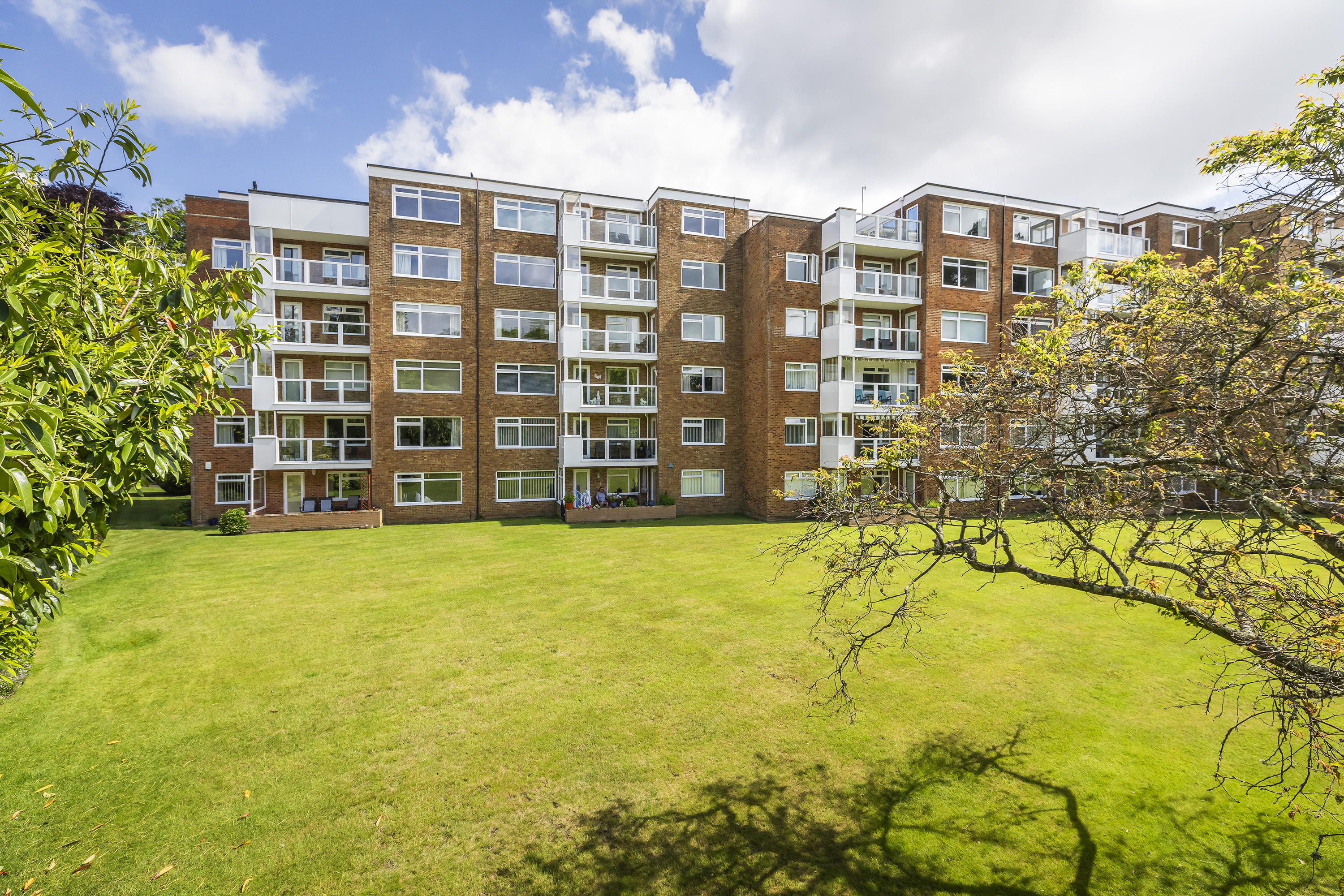 3 bed apartment for sale in The Avenue, Branksome Park, BH13 - Property floorplan