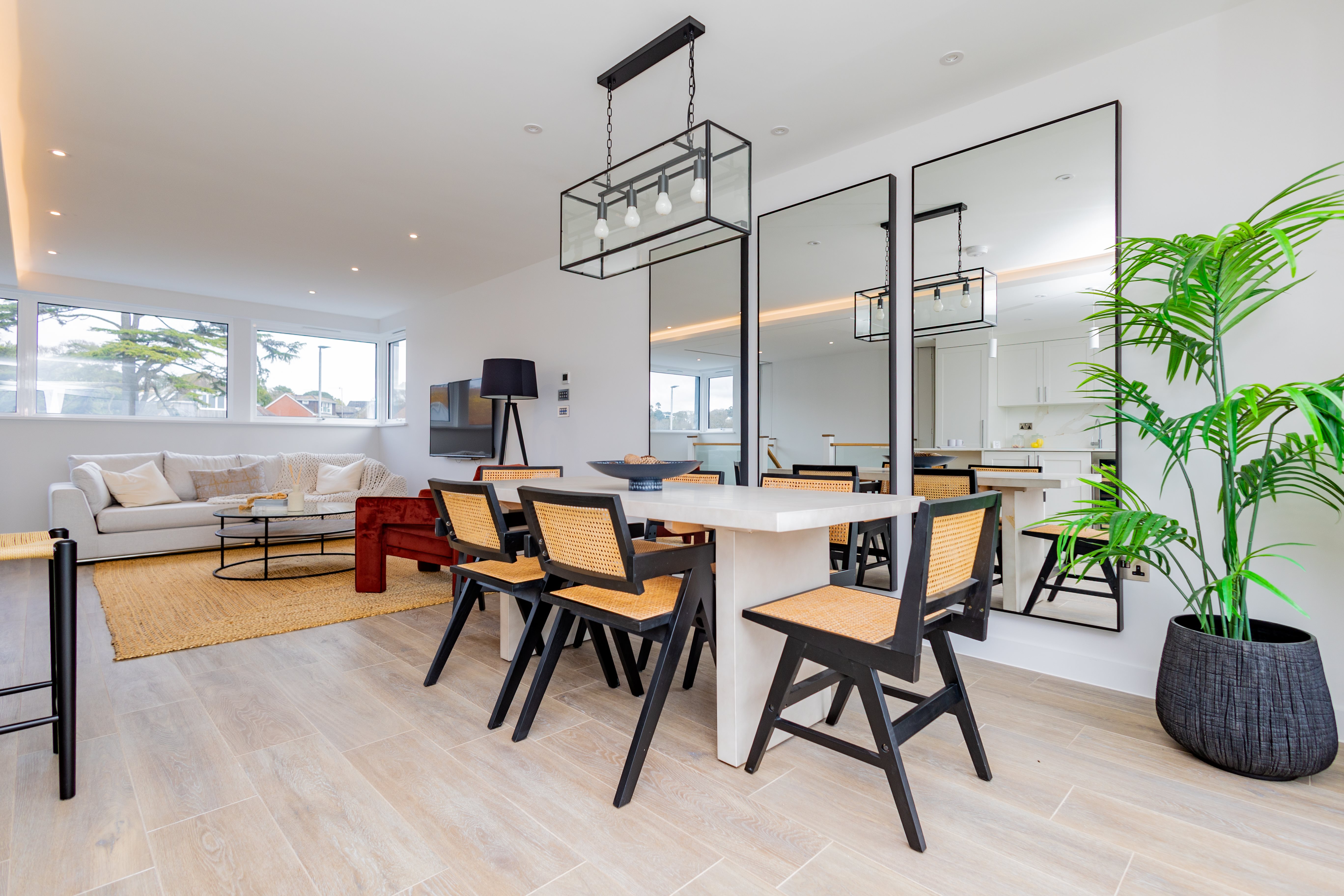 4 bed detached house to rent in Sandbanks Road, Lilliput, BH14  - Property Image 5