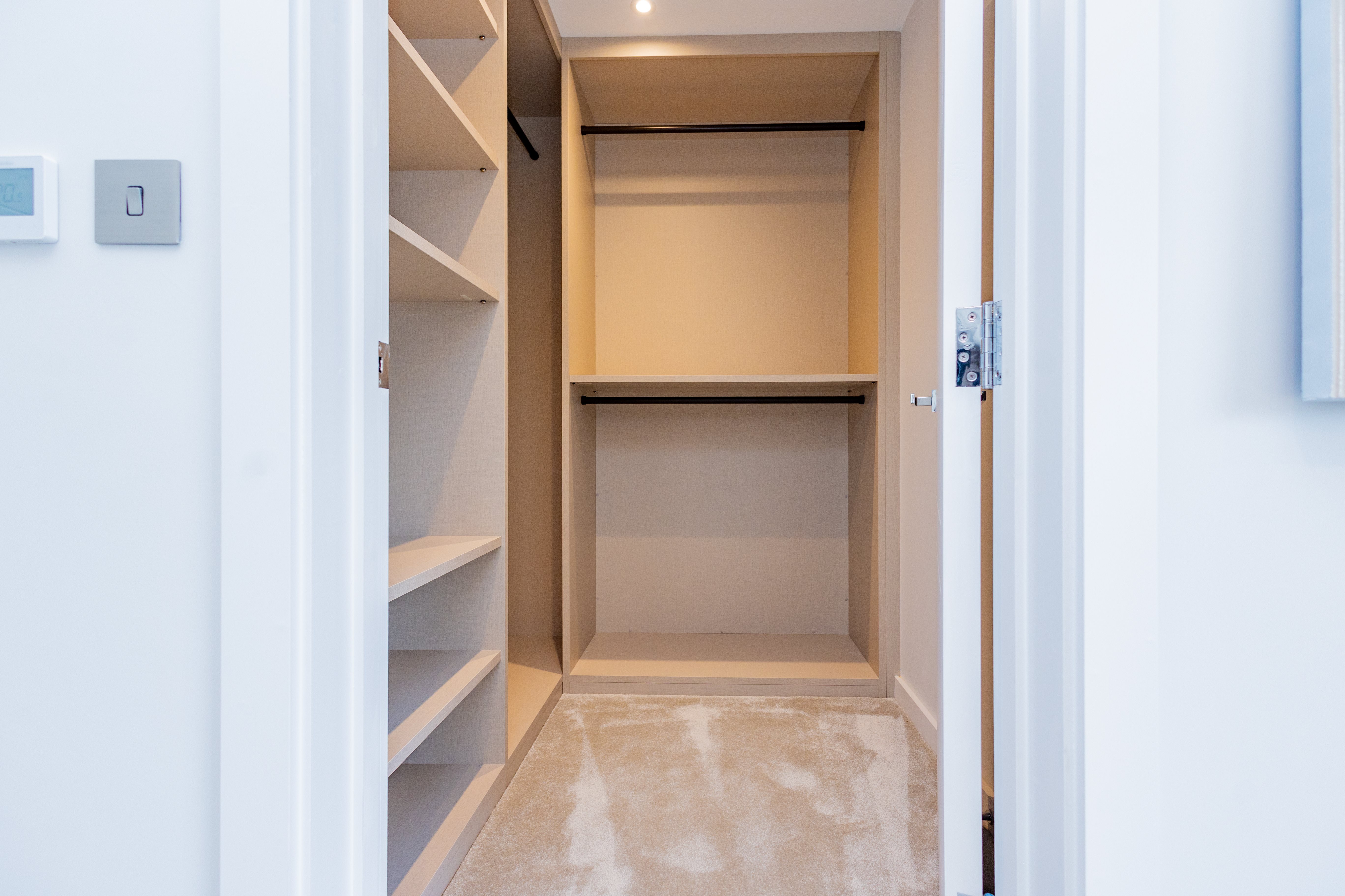 4 bed detached house to rent in Sandbanks Road, Lilliput, BH14 10