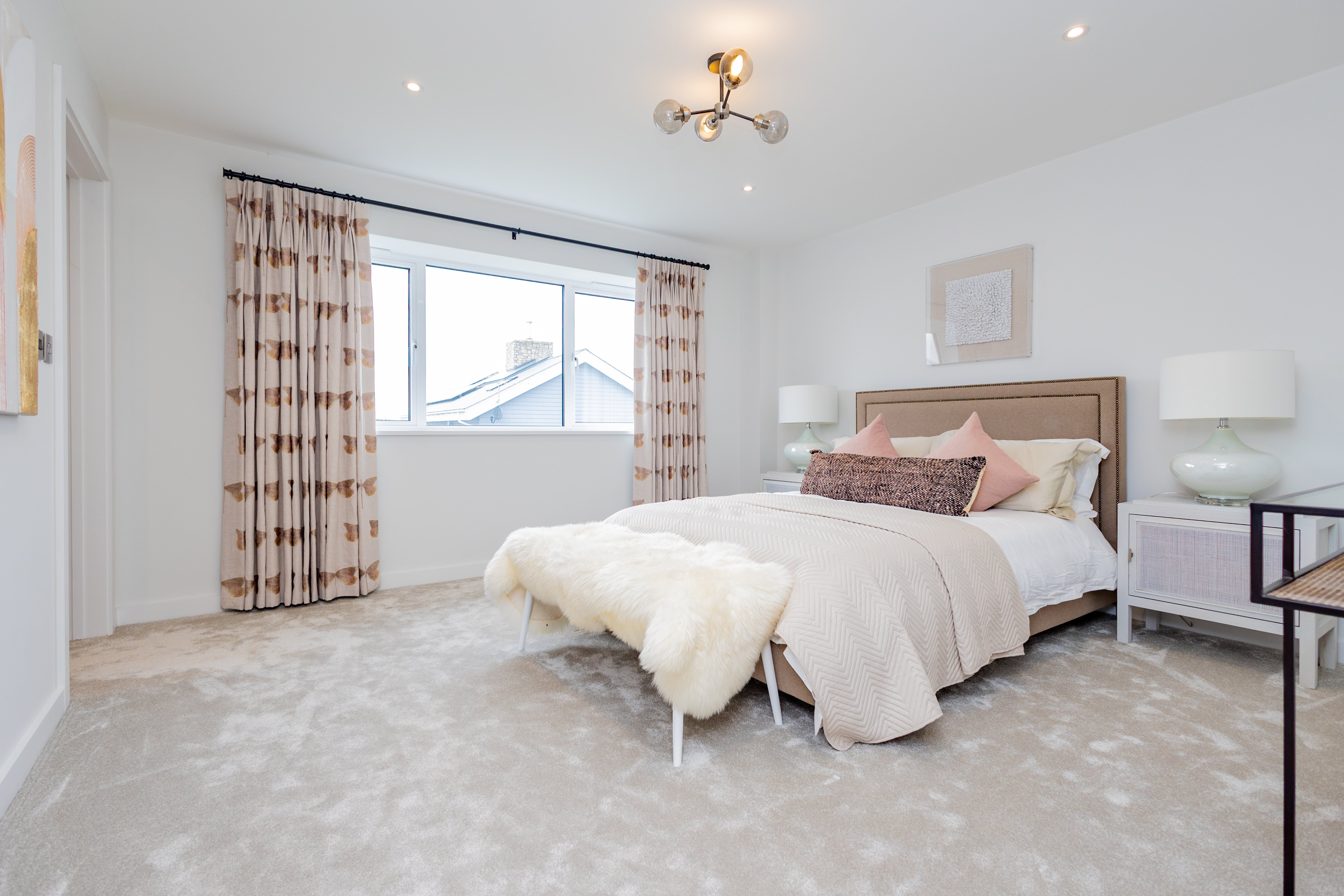 4 bed detached house to rent in Sandbanks Road, Lilliput, BH14 9