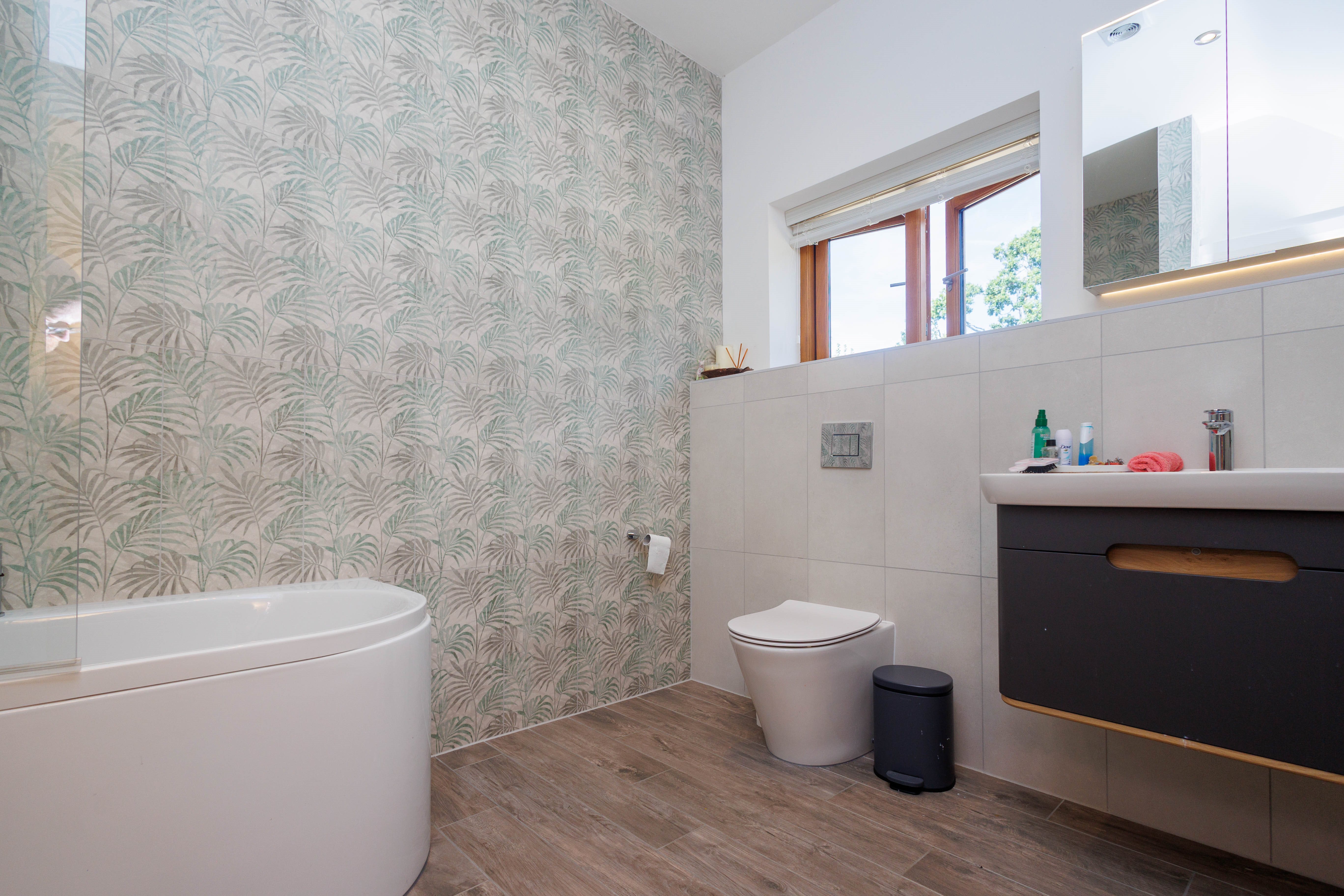 5 bed detached house to rent in Muscliffe Lane, Bournemouth, BH9 27