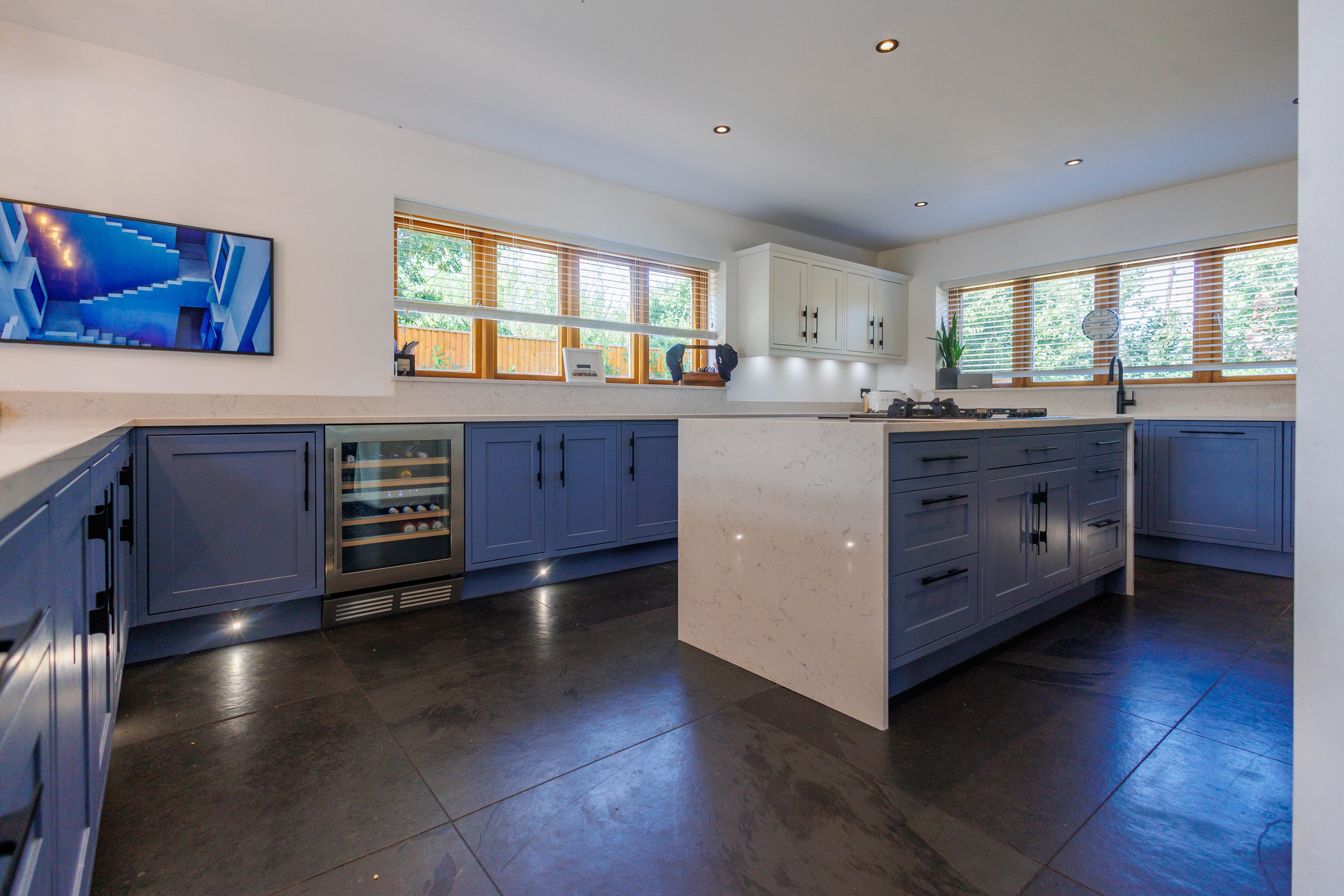 5 bed detached house to rent in Muscliffe Lane, Bournemouth, BH9 10