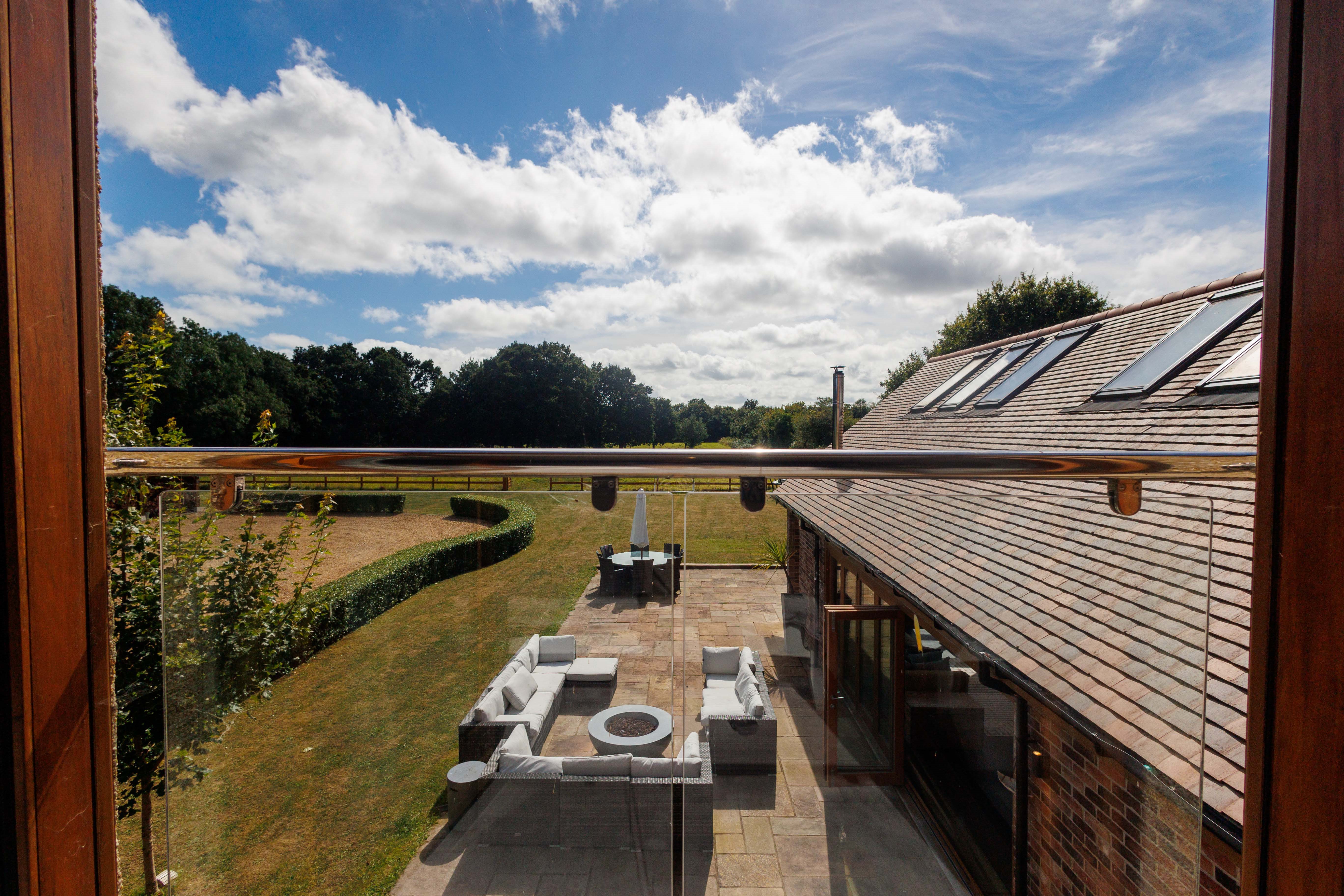 5 bed detached house to rent in Muscliffe Lane, Bournemouth, BH9