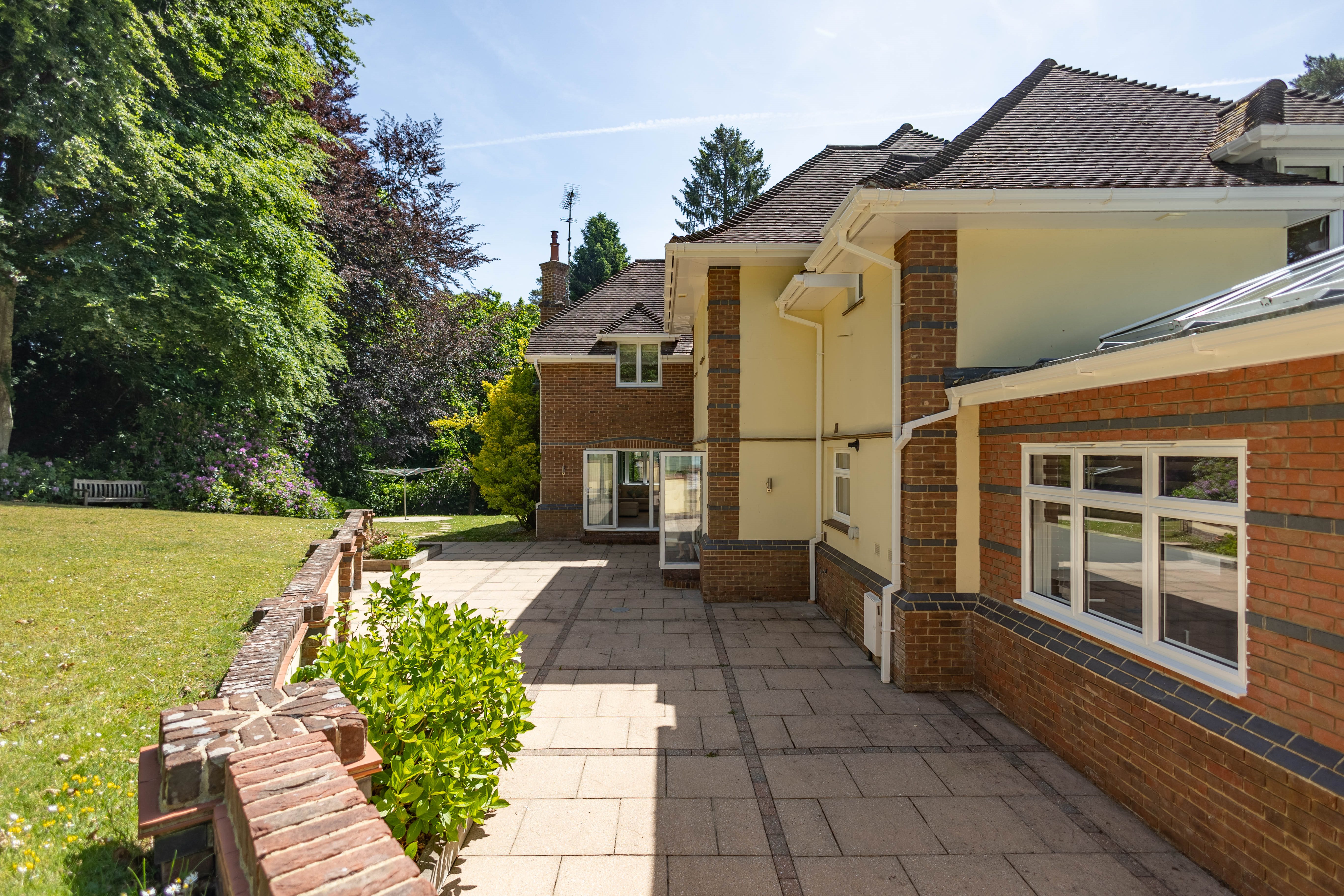 5 bed detached house to rent in Mornish Road, , BH13 19