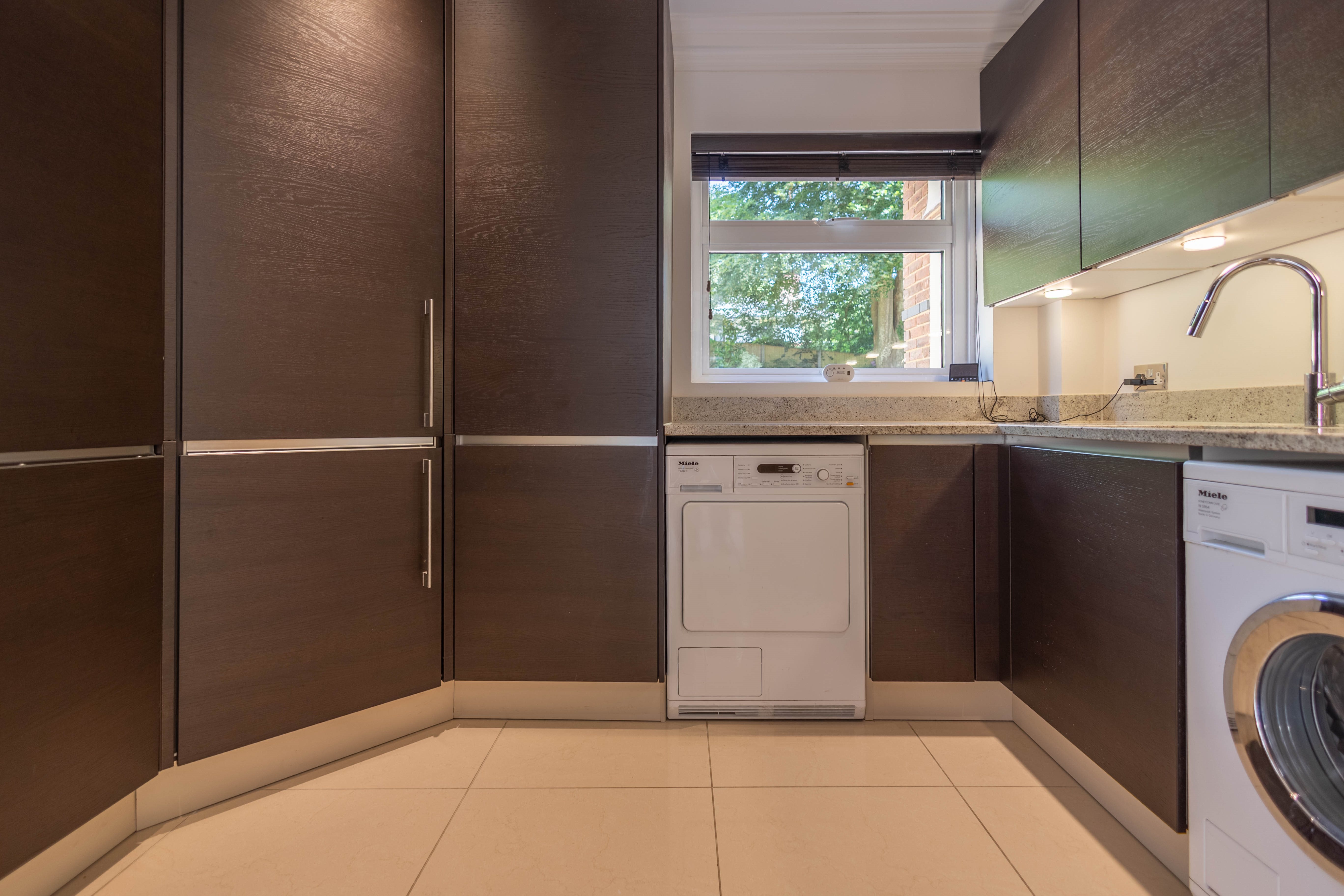 5 bed detached house to rent in Mornish Road, , BH13 9