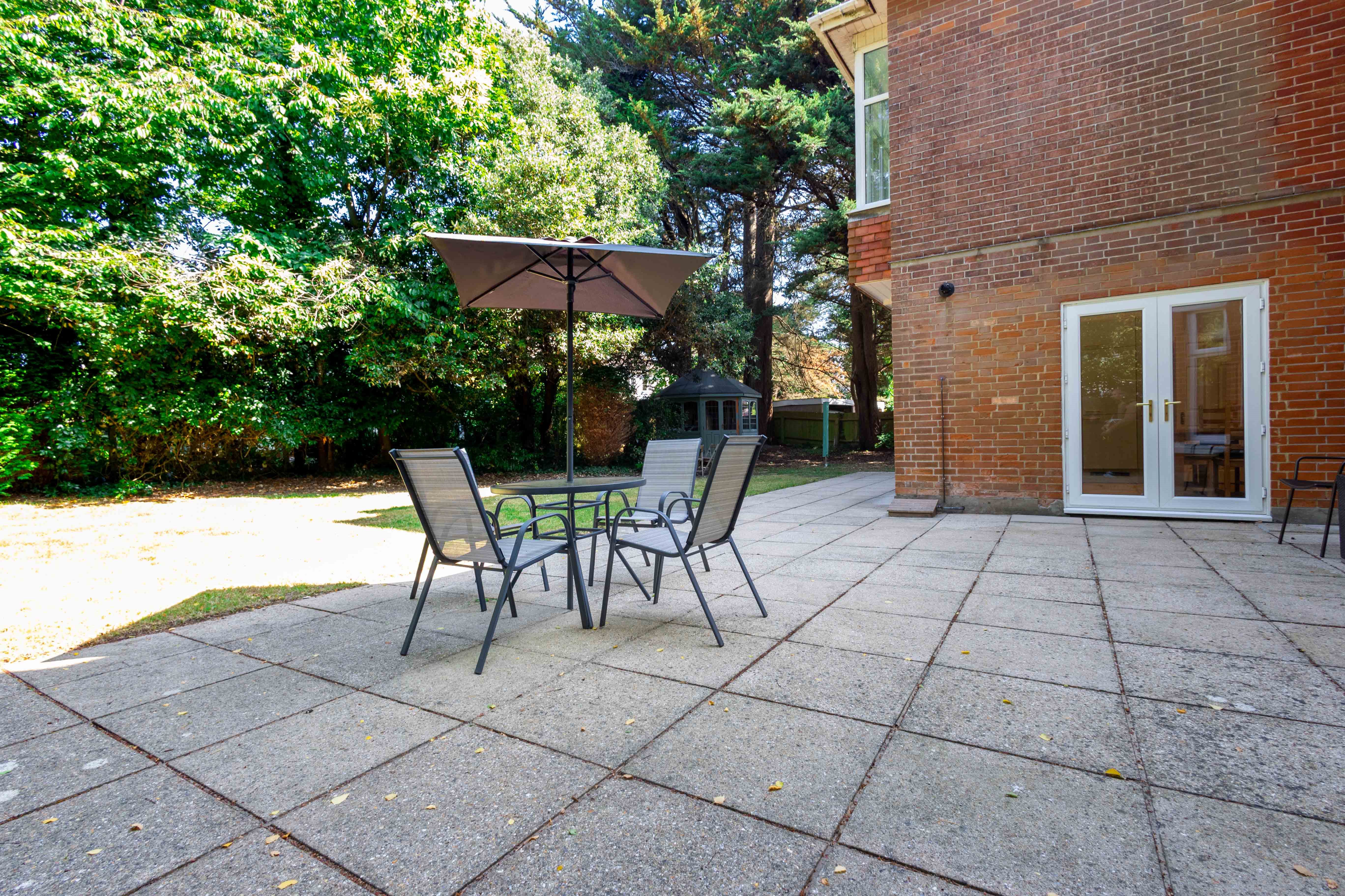 2 bed apartment to rent in Hepworth House, 13 Flaghead Road, BH13 7