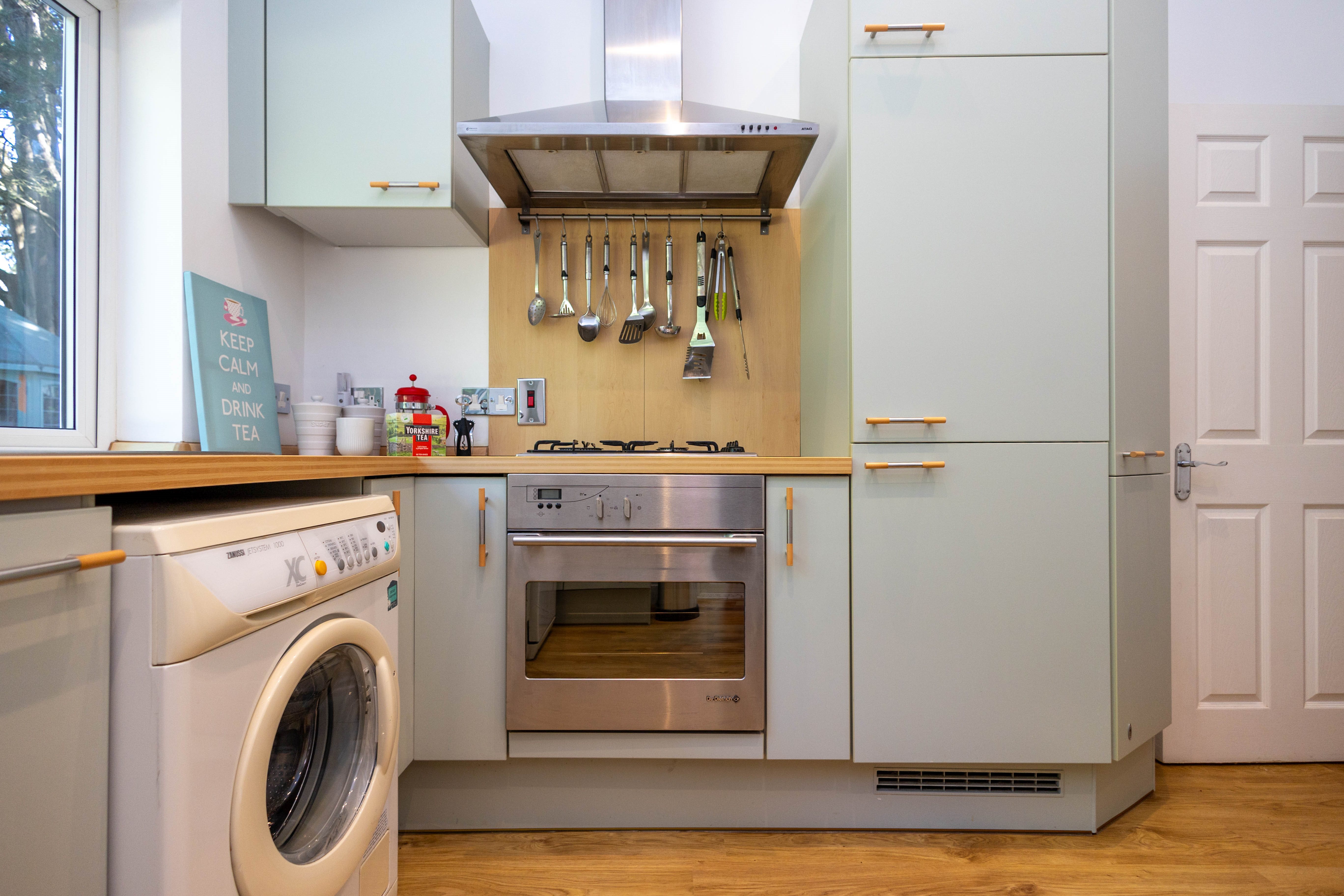 2 bed apartment to rent in Hepworth House, 13 Flaghead Road, BH13 5