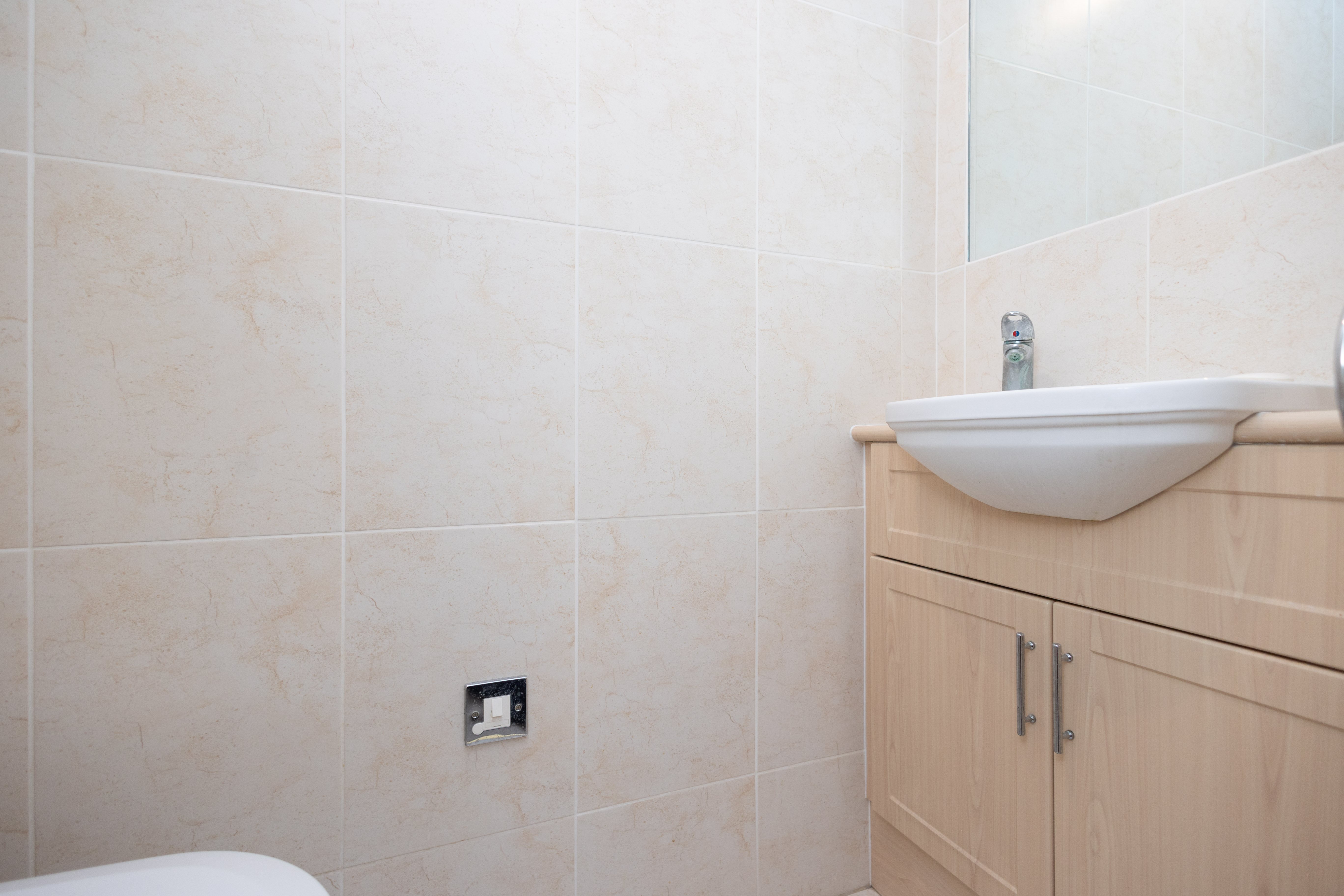 2 bed flat to rent in Hurst Hill, Lilliput, BH14  - Property Image 12
