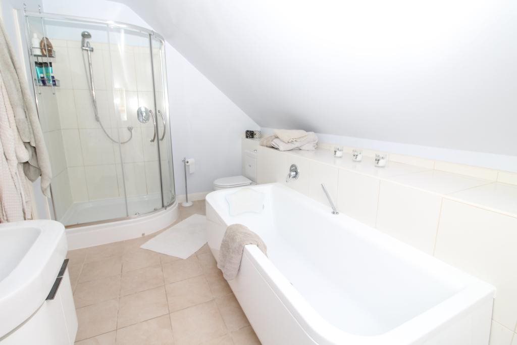 4 bed detached house to rent in Crichel Mount Road, Poole, BH14  - Property Image 7