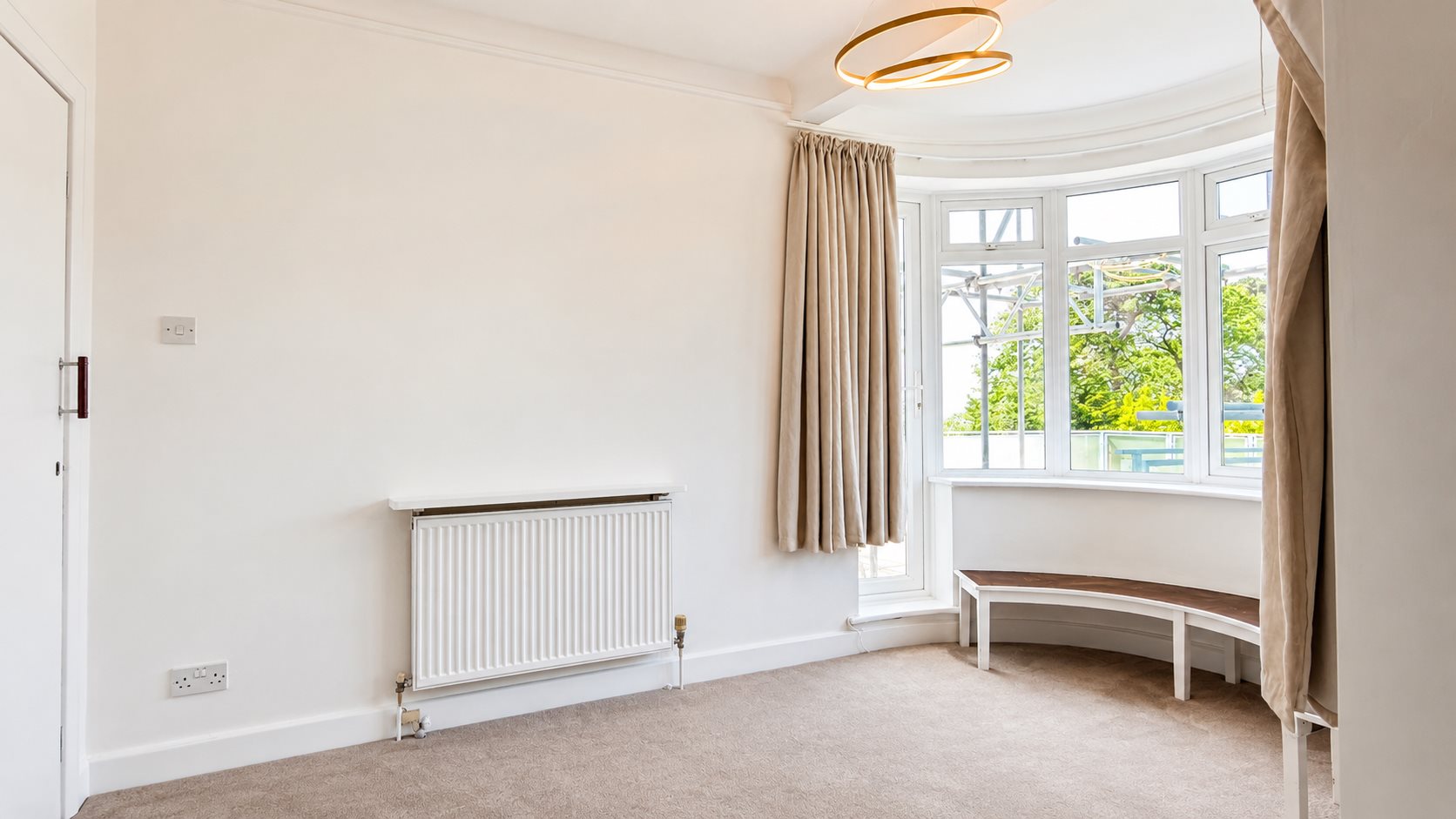 2 bed flat to rent in Chaddesley Glen, Sandbanks, BH13 4