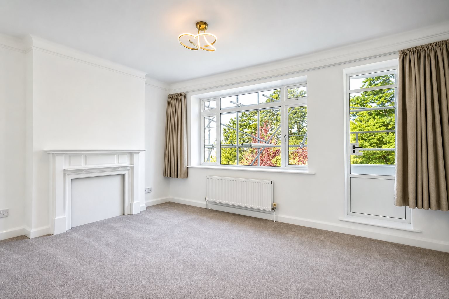 2 bed flat to rent in Chaddesley Glen, Sandbanks, BH13  - Property Image 4