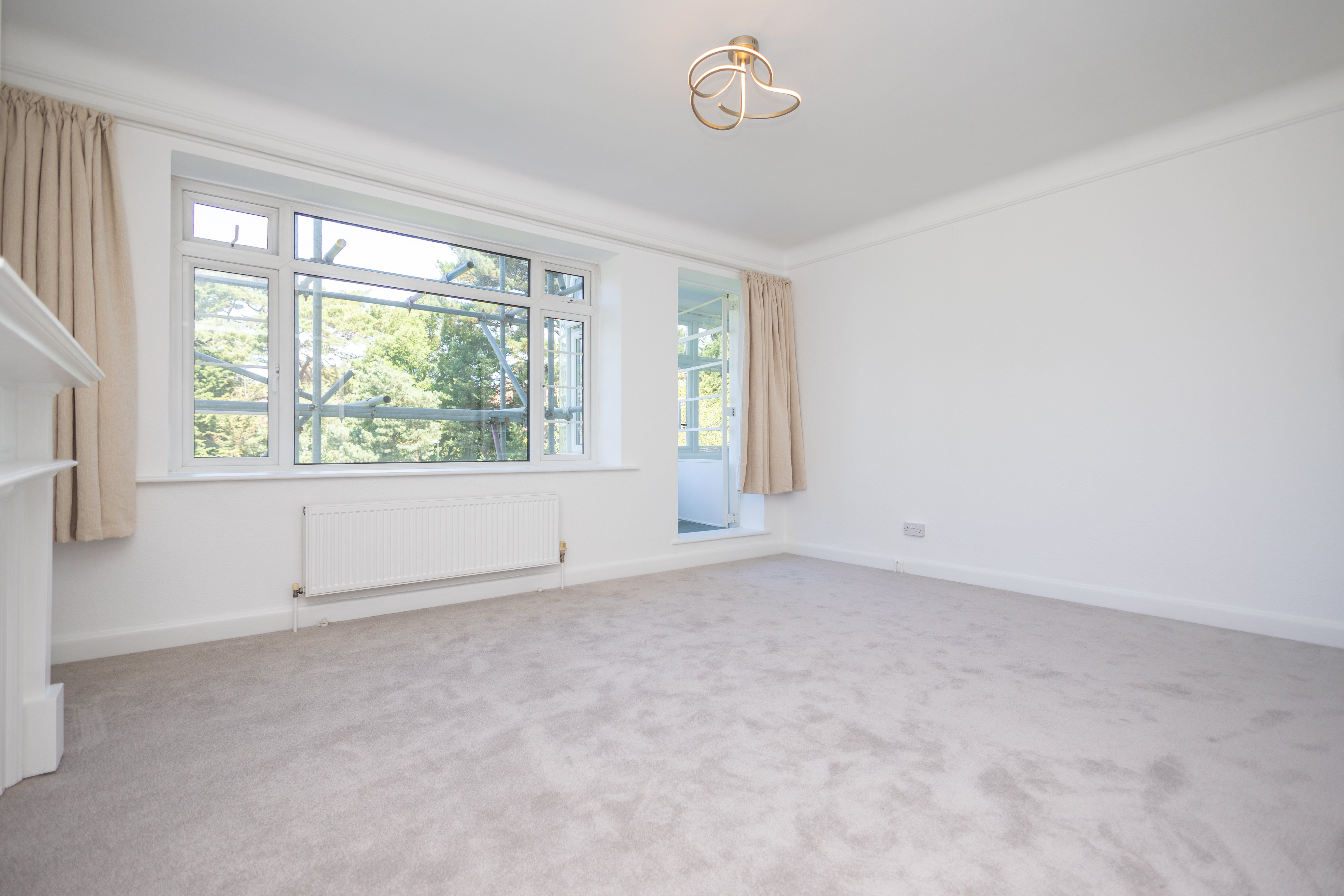 2 bed flat to rent in Chaddesley Glen, Sandbanks, BH13  - Property Image 6