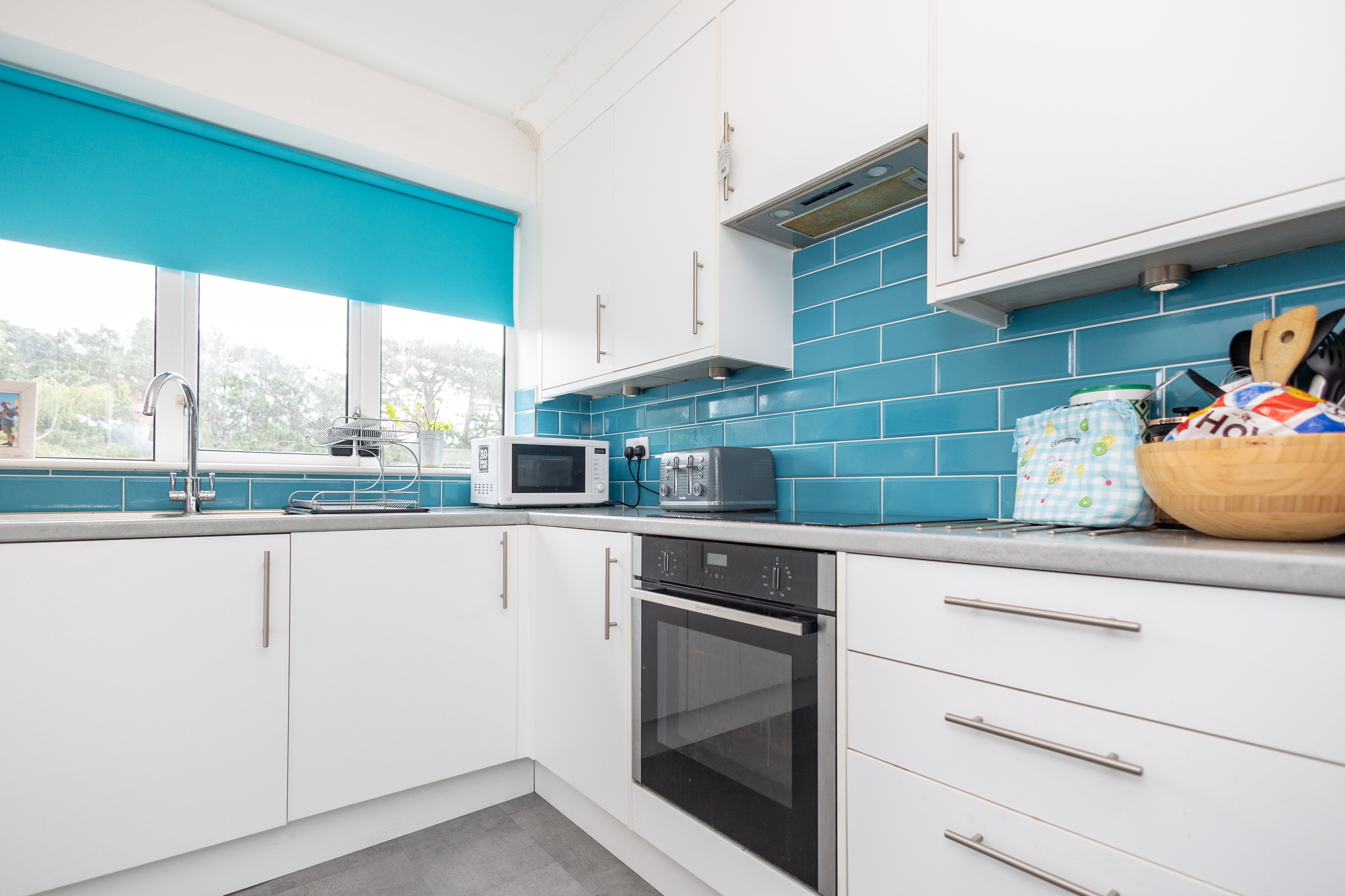 1 bed flat to rent in The Avenue, Branksome Park, BH13  - Property Image 12