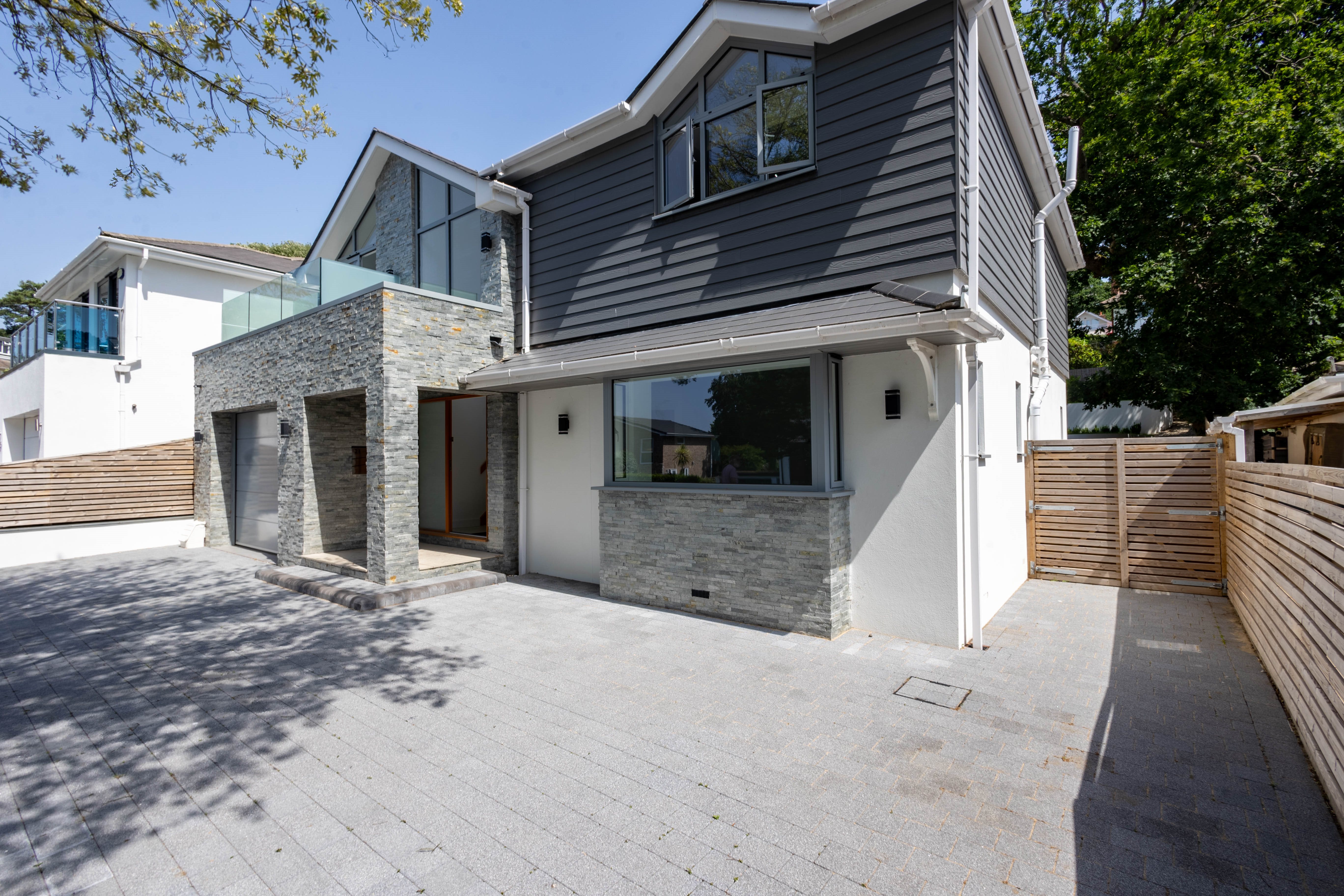 4 bed detached house to rent in Vega, 21 Alton Road, BH14 27