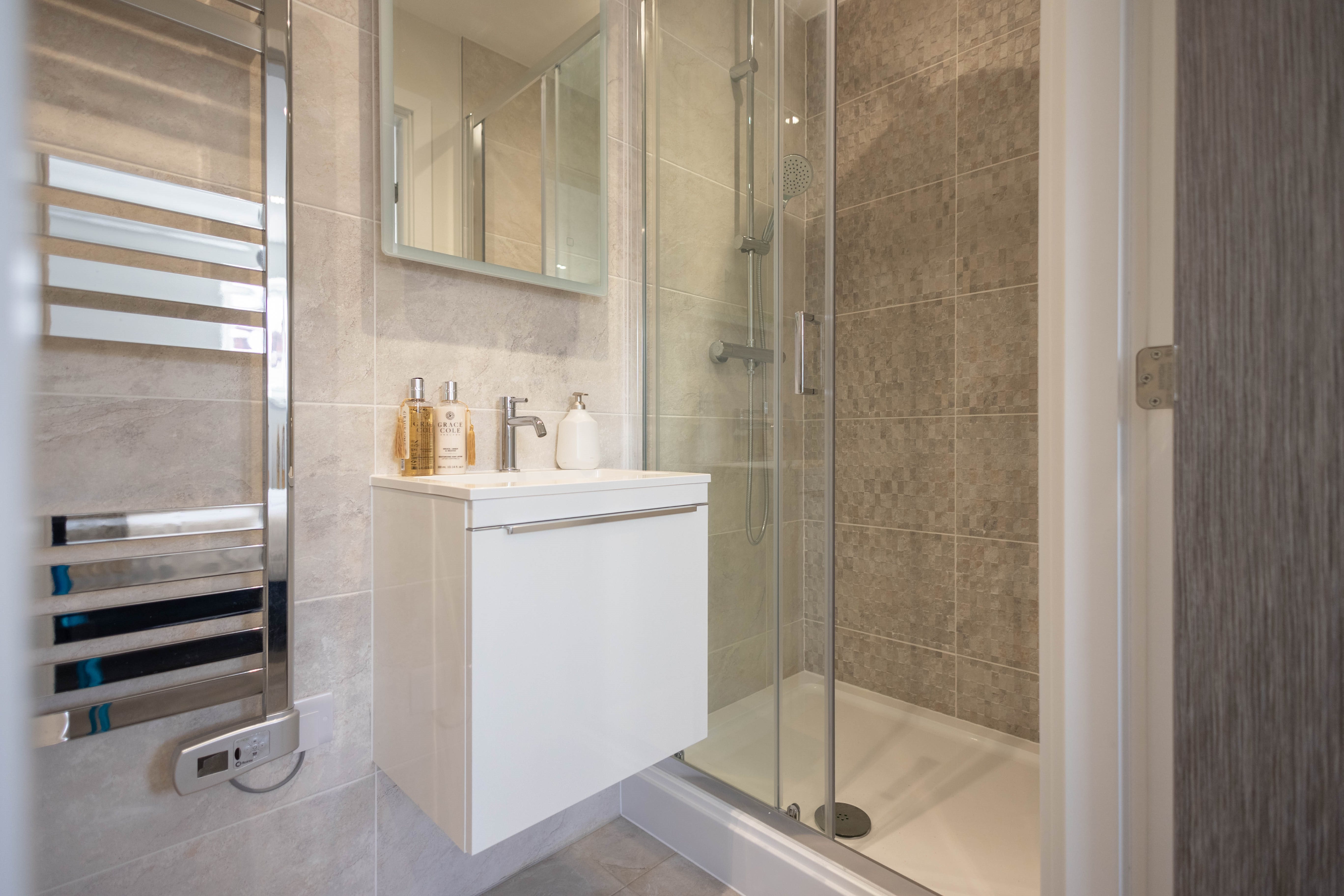 2 bed apartment to rent in Canaway Court, 6-12 Wimborne Road , BH15 8