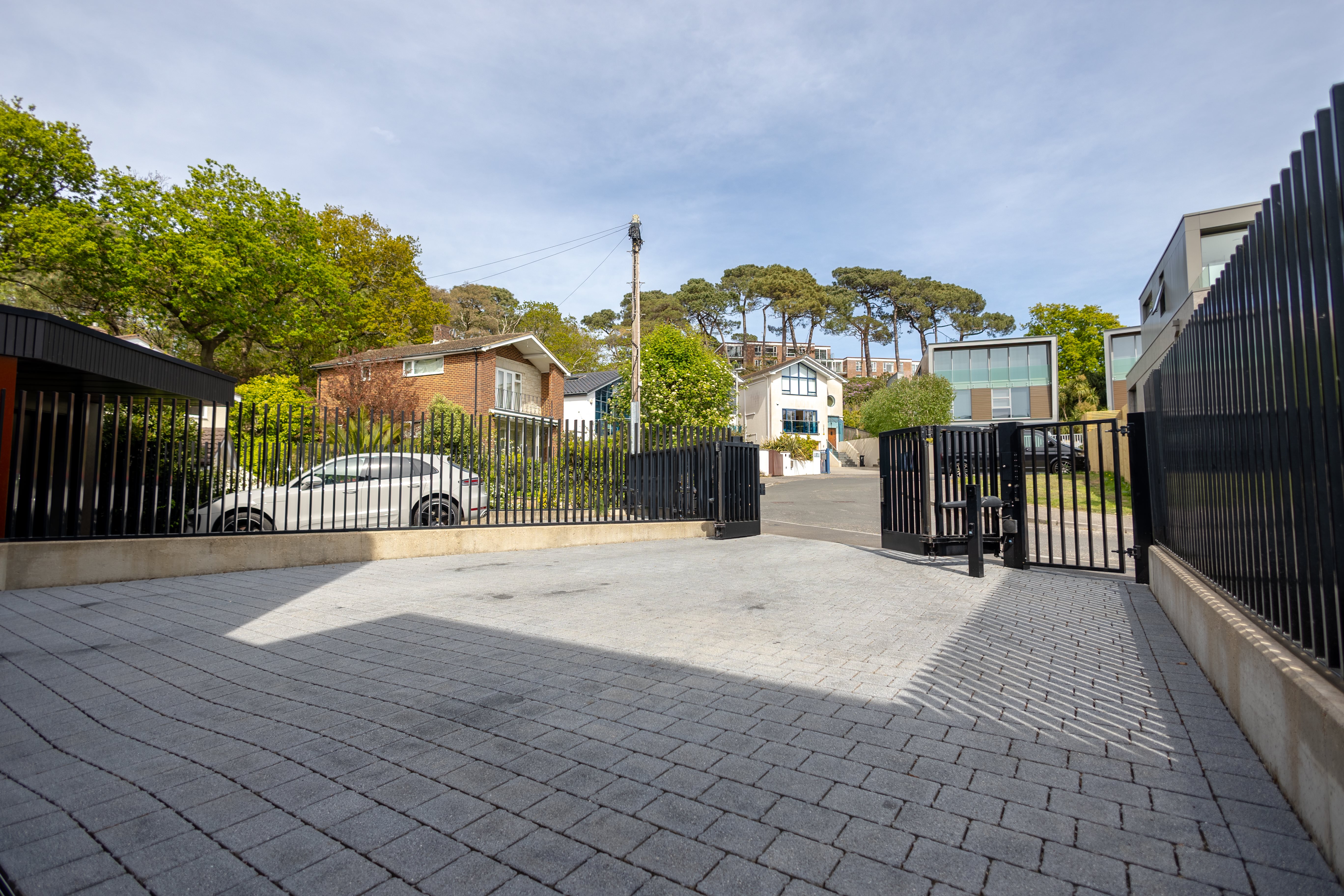 4 bed detached house to rent in Partridge Walk, Lilliput, BH14  - Property Image 25