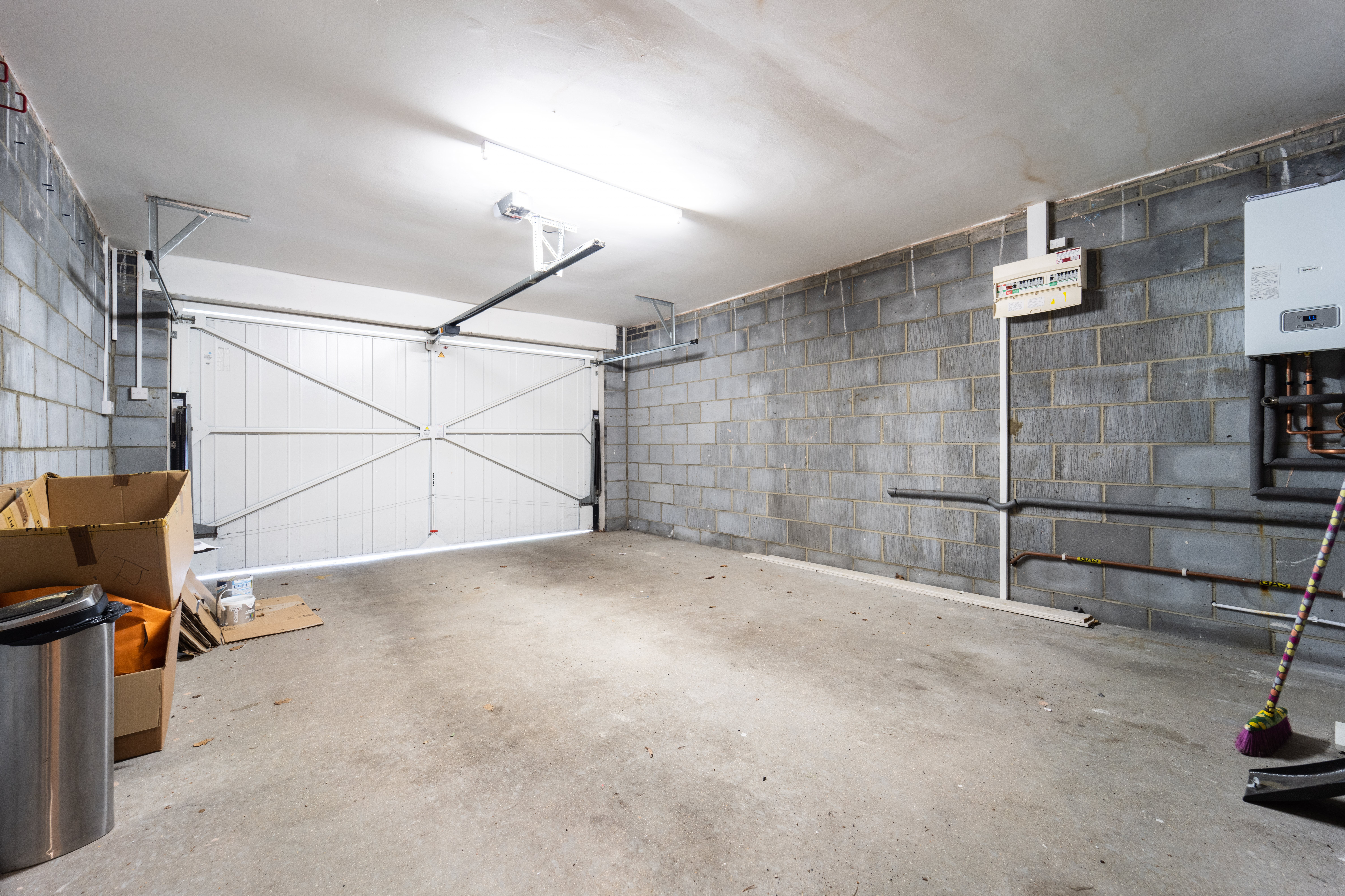 5 bed town house to rent in Birchwood Road, Lower Parkstone, BH14 18