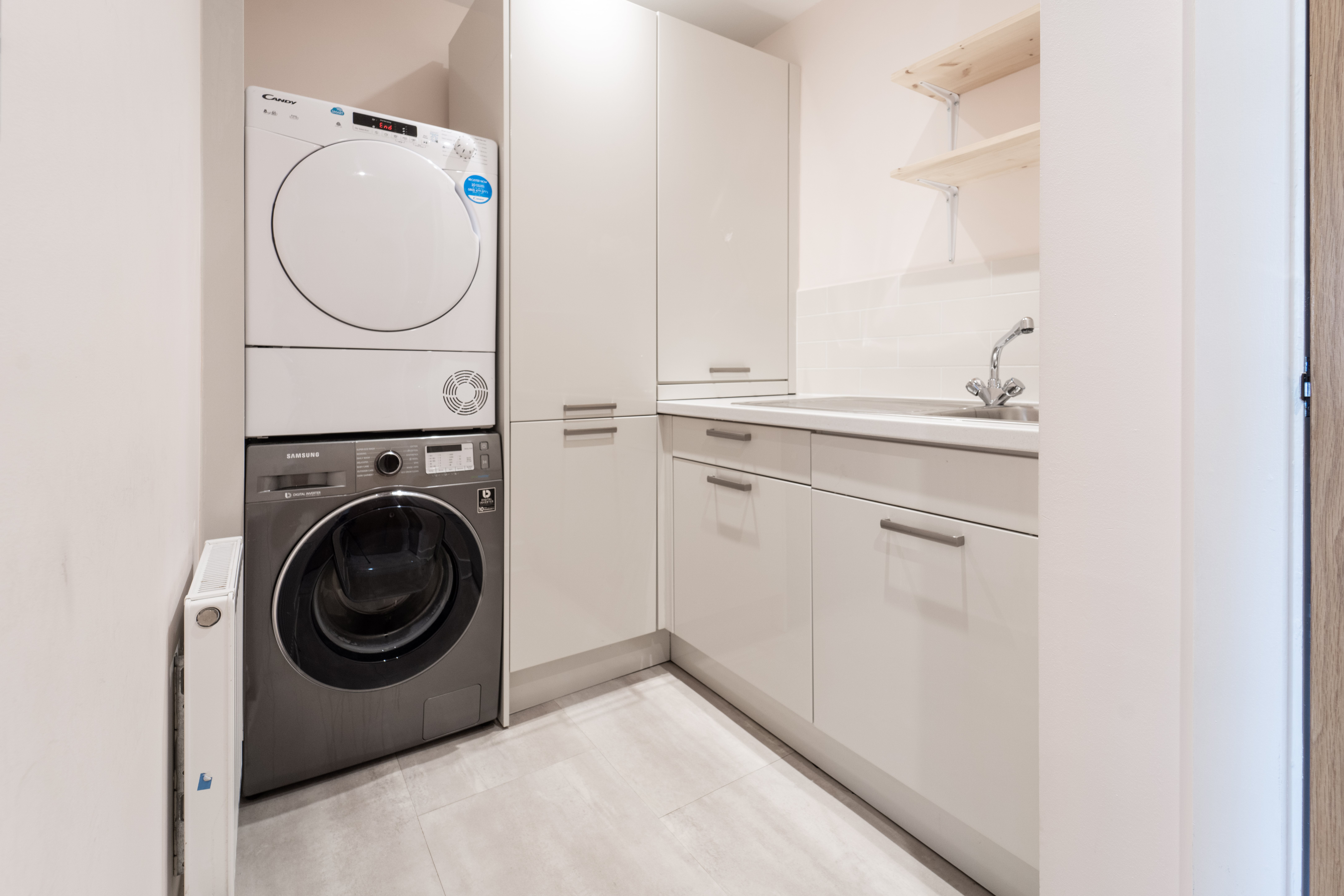 5 bed town house to rent in Birchwood Road, Lower Parkstone, BH14 8