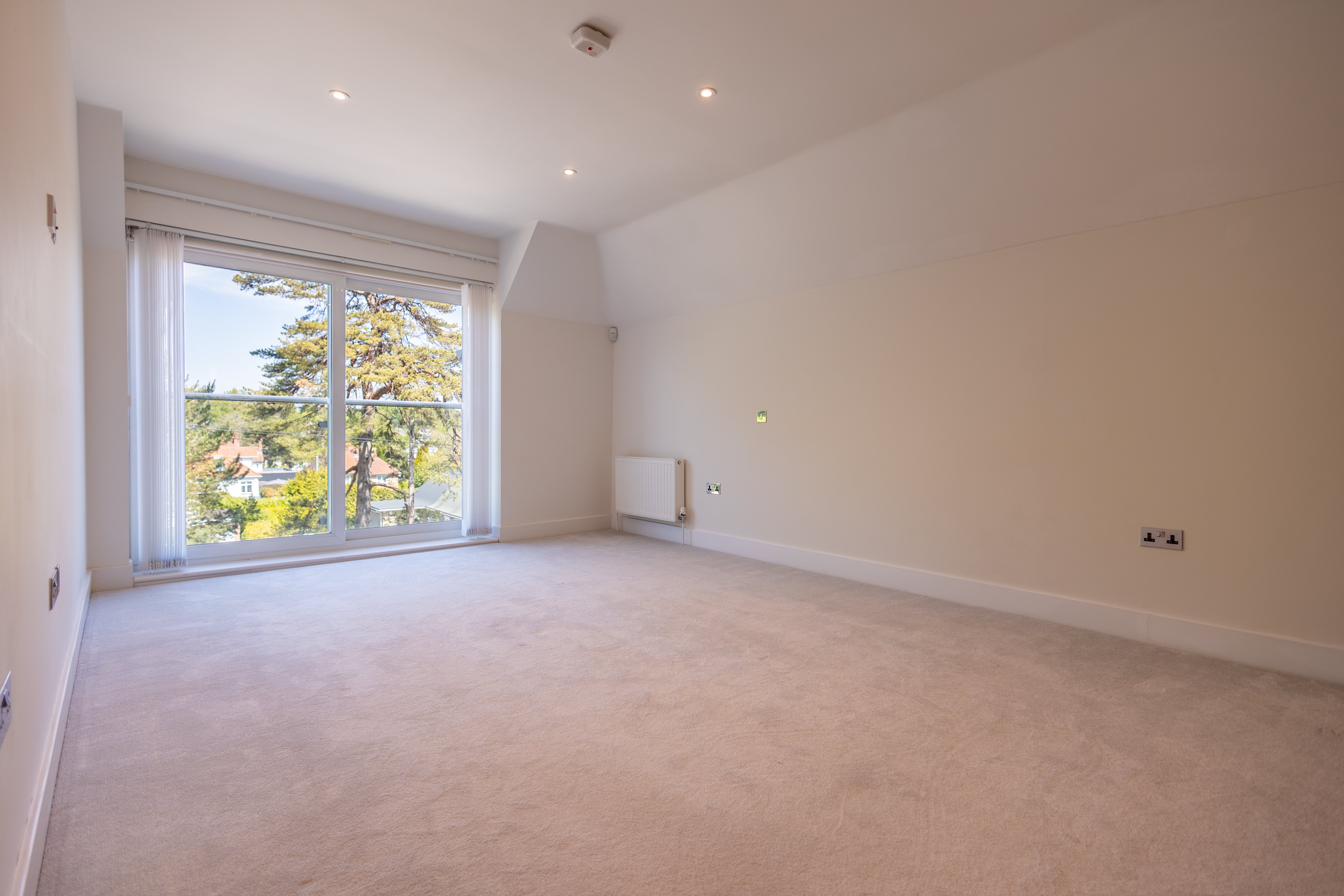 5 bed town house to rent in Birchwood Road, Lower Parkstone, BH14 14