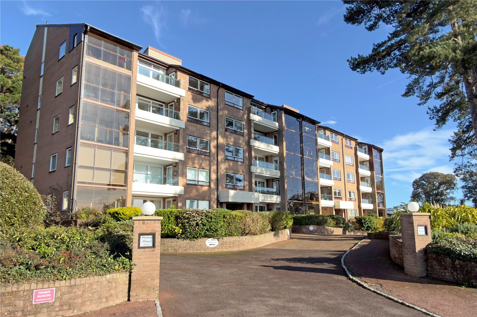 3 bed apartment to rent in Harbour Watch, 391 Sandbanks Road, BH14 18