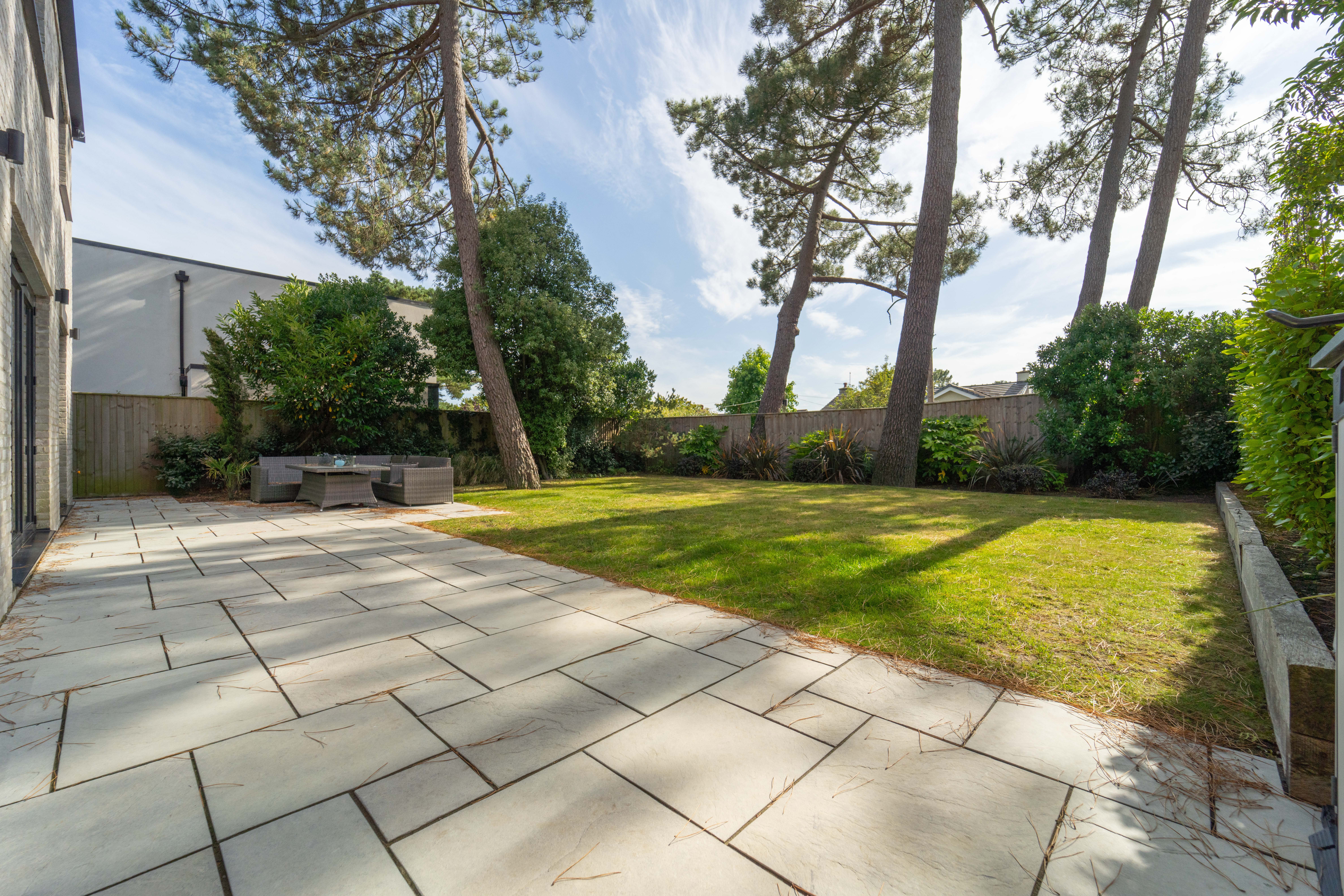 3 bed detached house to rent in Durlston Road, Poole, BH14 23