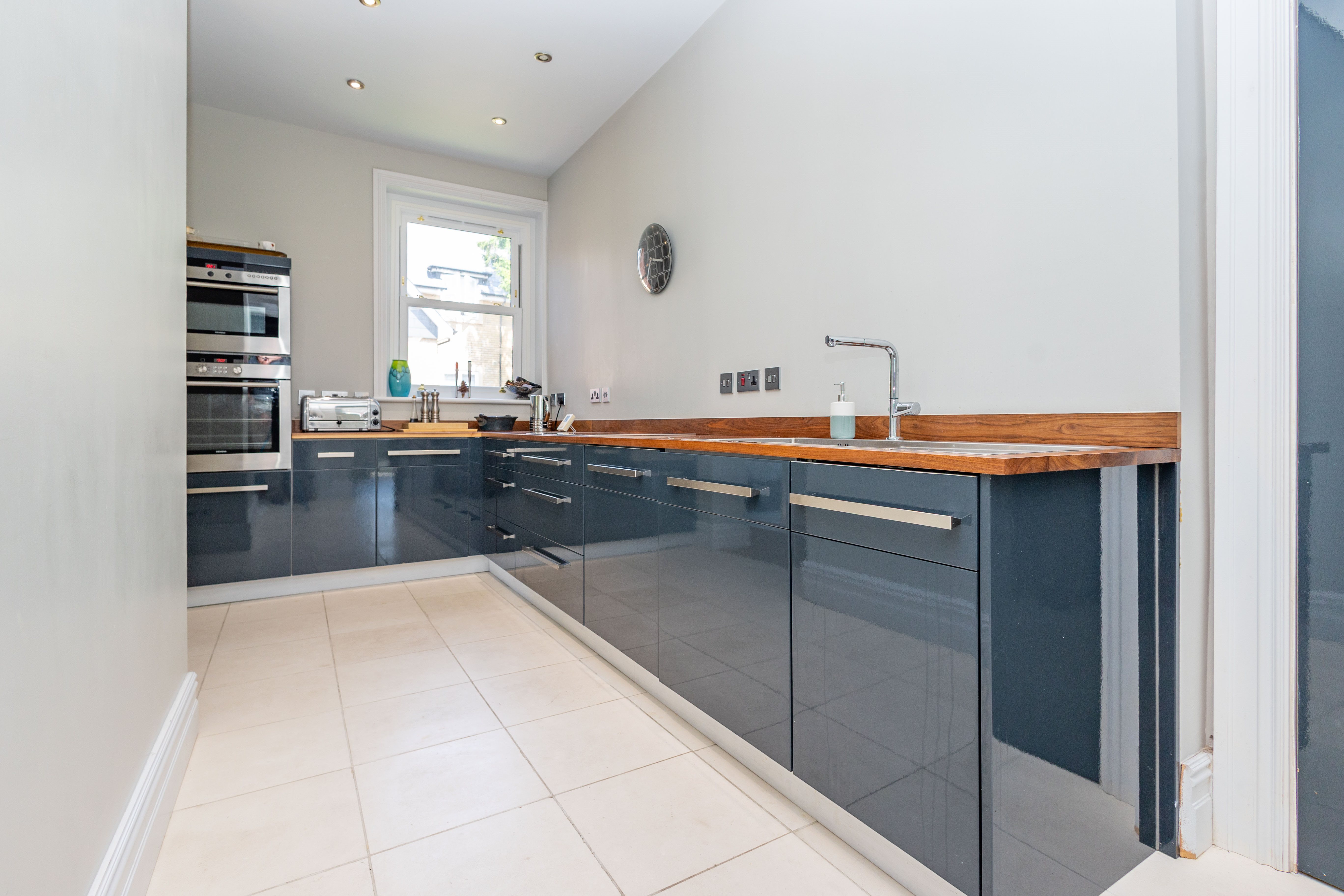 3 bed apartment to rent in Tower Road, Branksome Park, BH13 1