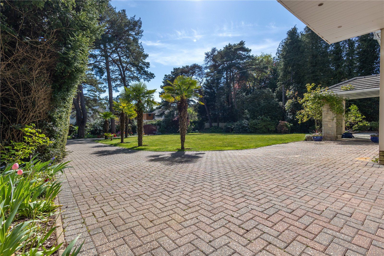 6 bed detached house for sale in Spencer Road, Canford Cliffs, BH13  - Property Image 4