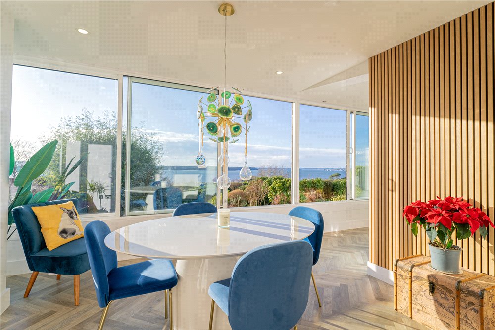 4 bed ground floor flat for sale in Chaddesley Glen, Canford Cliffs, BH13  - Property Image 1