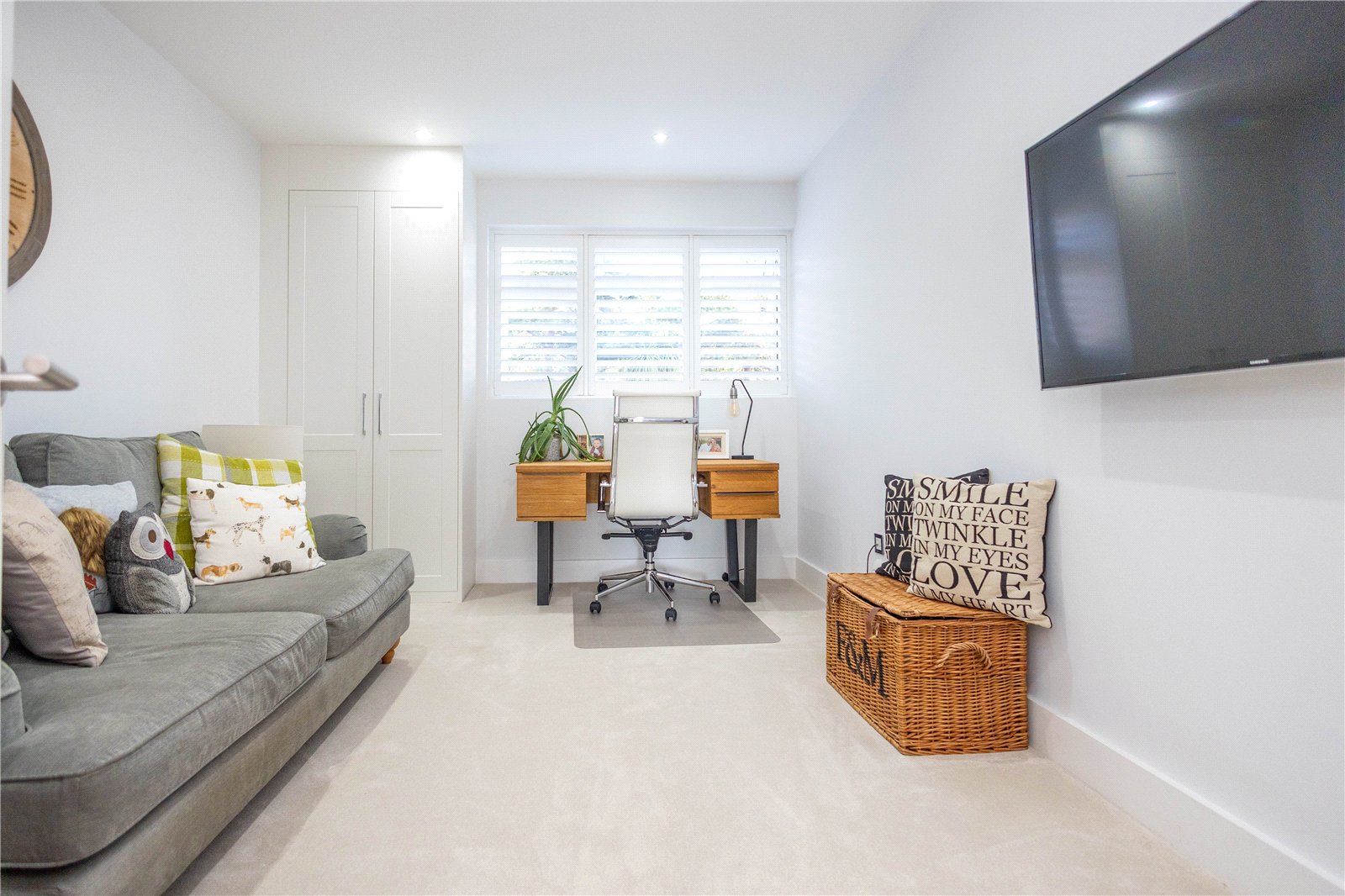 4 bed ground floor flat for sale in Chaddesley Glen, Canford Cliffs, Poole, BH13 28