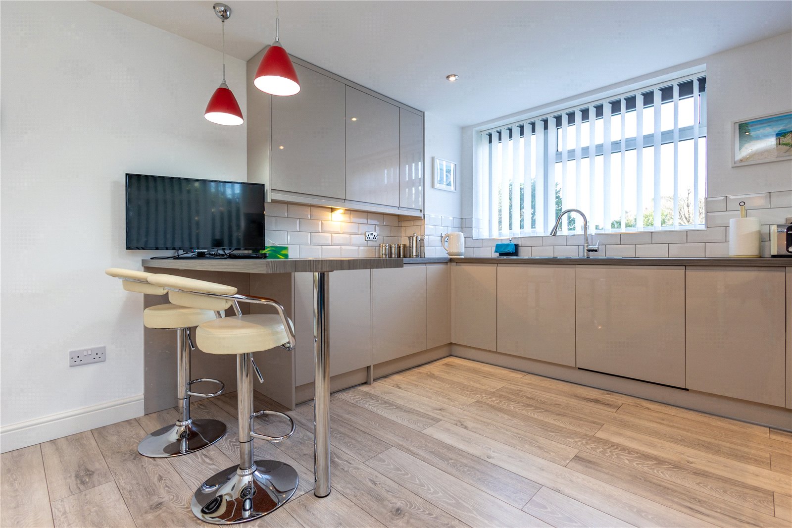 2 bed ground floor flat for sale in Western Road, Canford Cliffs, BH13  - Property Image 8