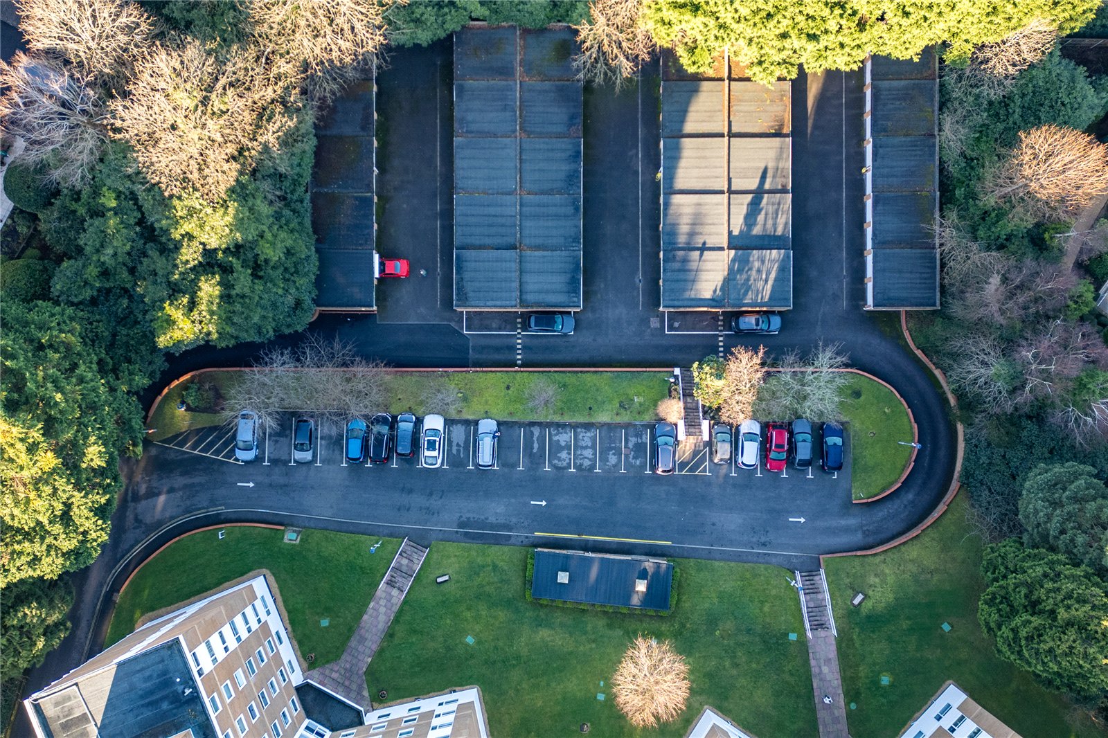 2 bed ground floor flat for sale in Western Road, Canford Cliffs, BH13 19