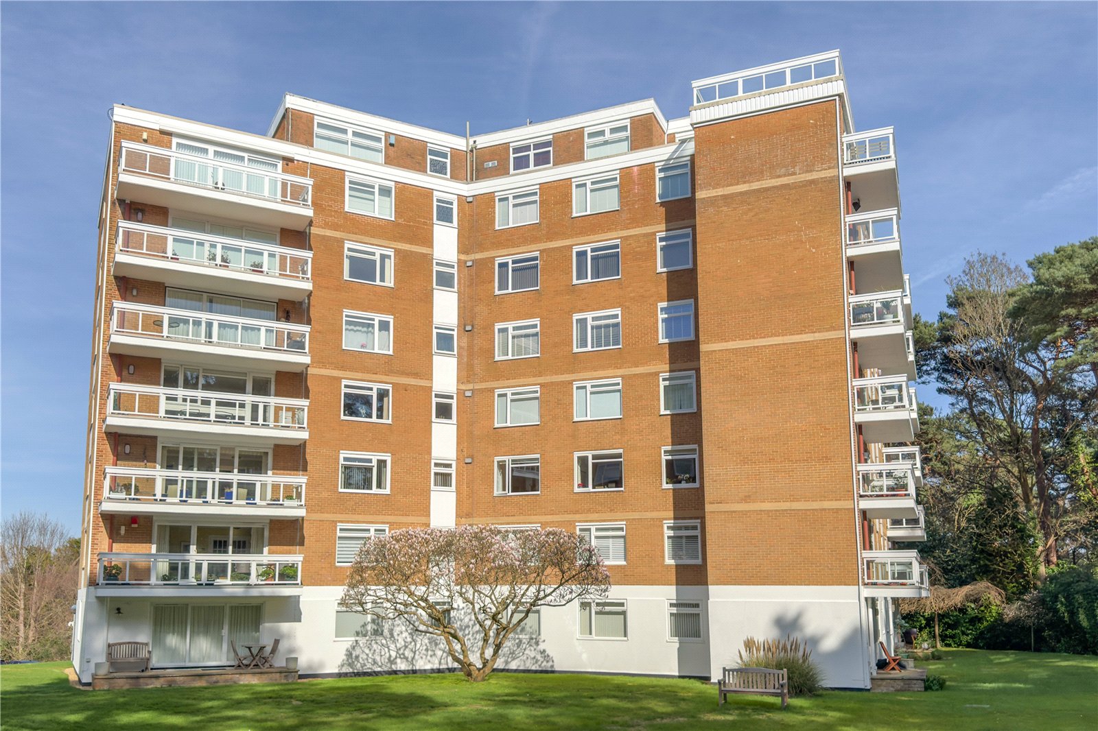 2 bed ground floor flat for sale in Western Road, Canford Cliffs, BH13 22