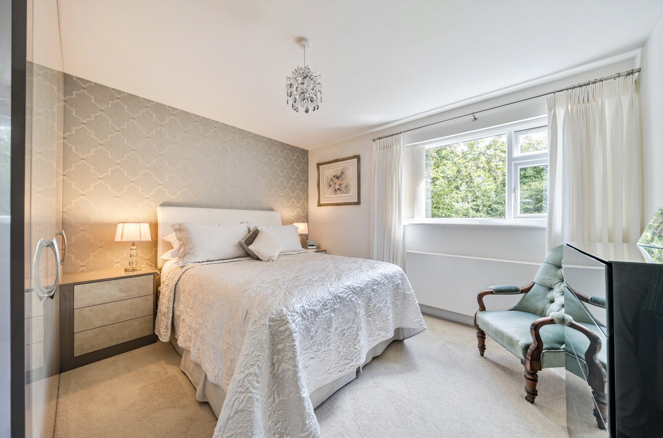 3 bed ground floor maisonette for sale in Martello Road South, Poole, BH13  - Property Image 11