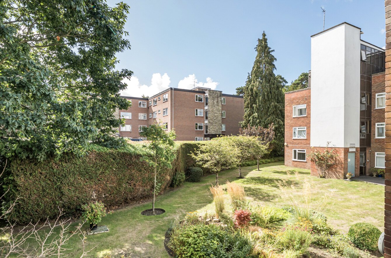 3 bed ground floor maisonette for sale in Martello Road South, Poole, BH13 23