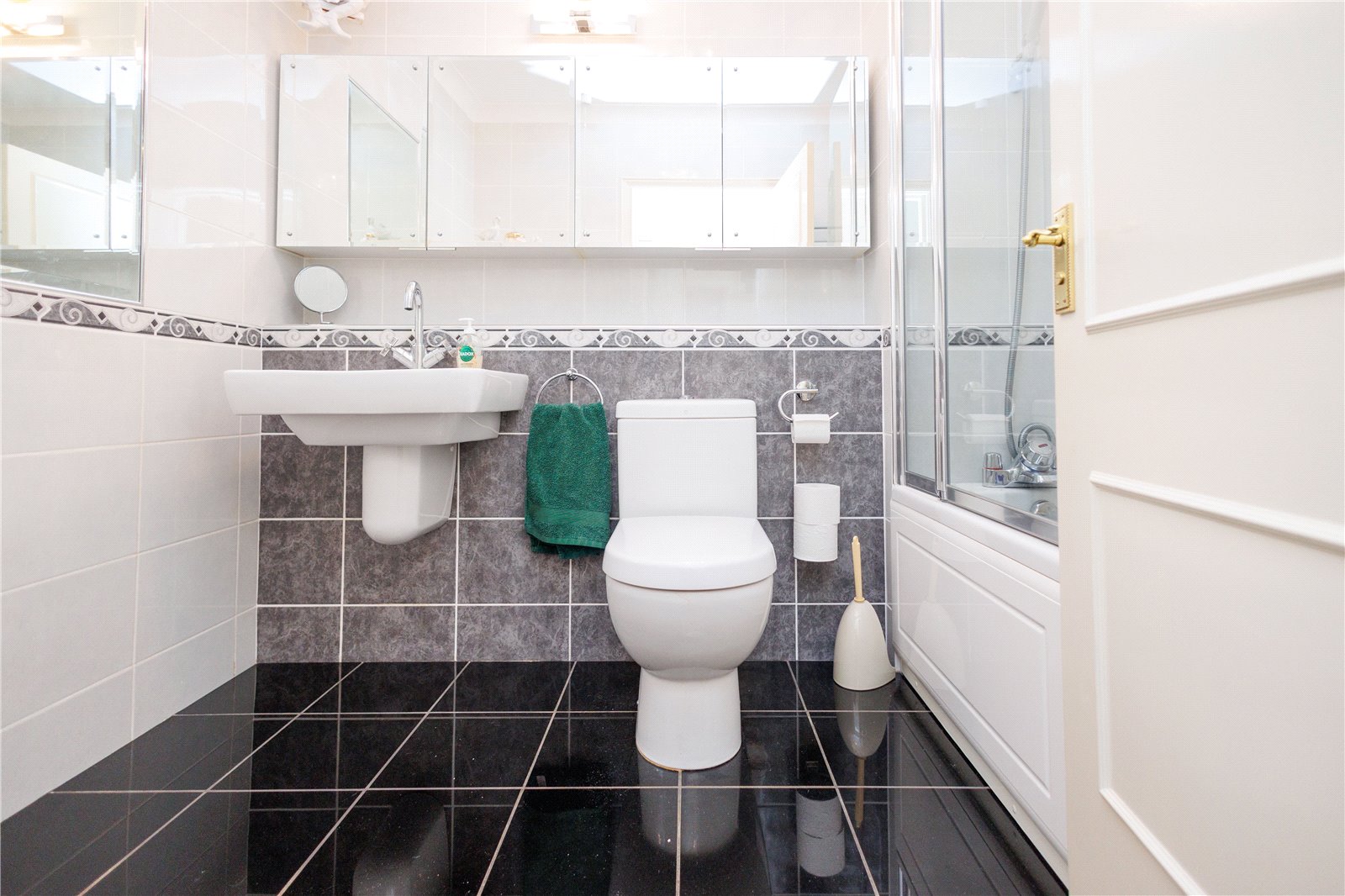 3 bed apartment for sale in The Avenue, Branksome Park, BH13 11