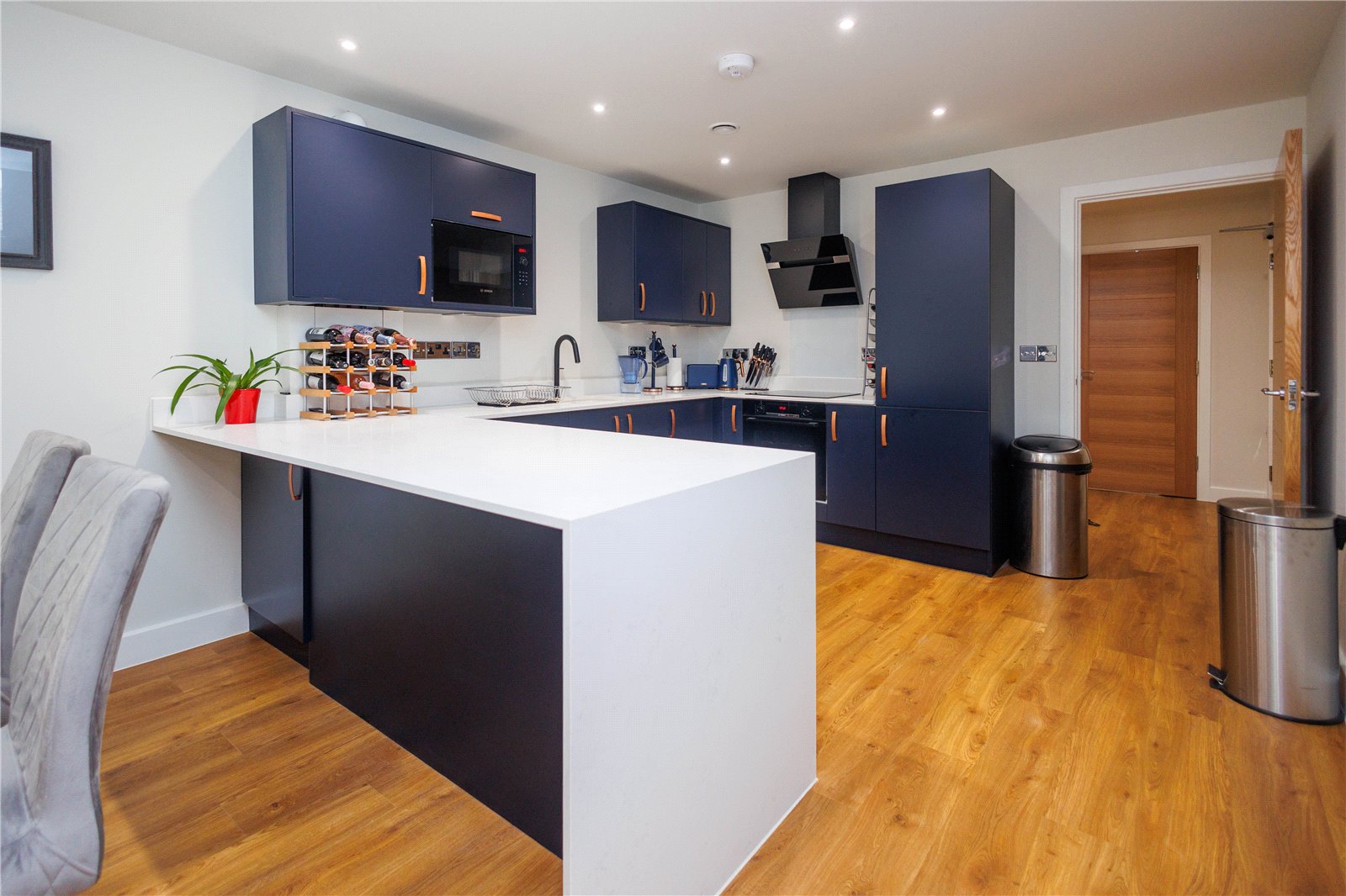 2 bed ground floor flat for sale in Haven Road, Canford Cliffs, BH13 6