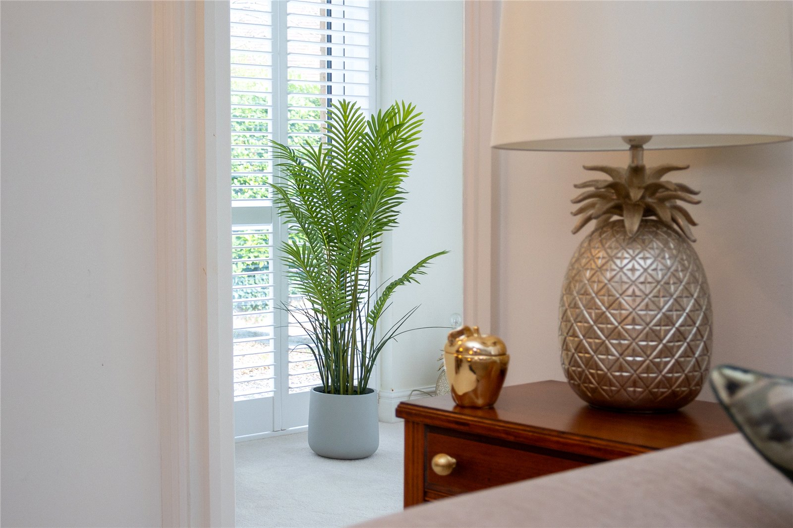 2 bed ground floor flat for sale in Haven Road, Canford Cliffs, BH13 15