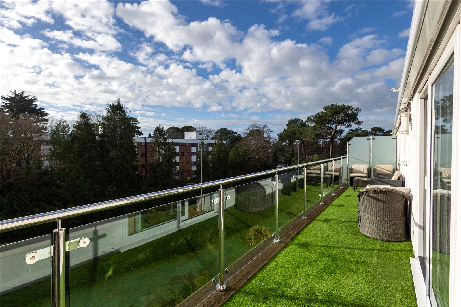 2 bed penthouse for sale in Western Road, Canford Cliffs, BH13 4